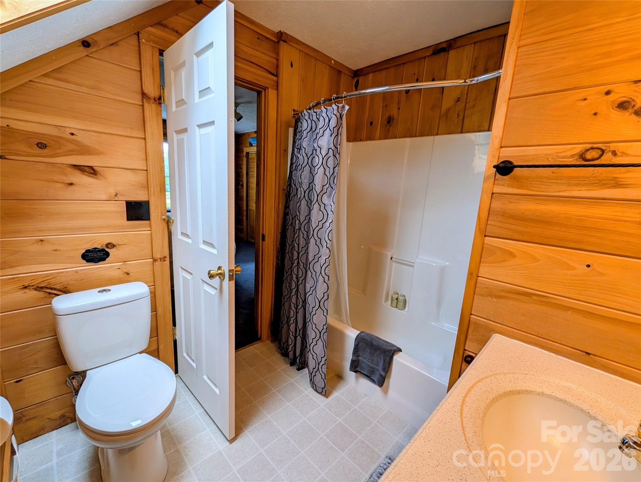 213 Rustling Pines Drive Property Photo 21