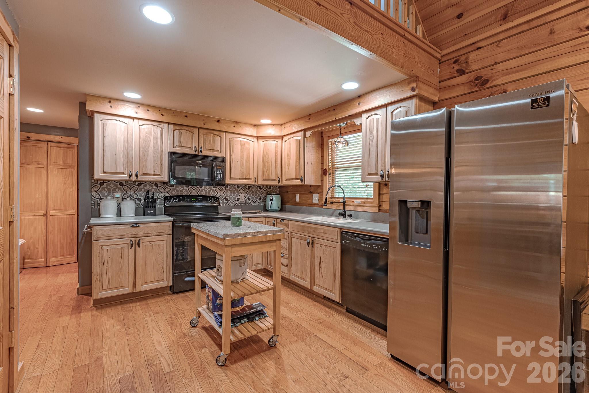 257 Adirondack Trail 180 Property Photo 9