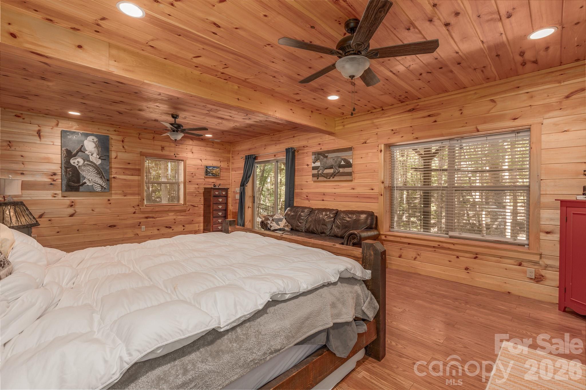257 Adirondack Trail 180 Property Photo 12