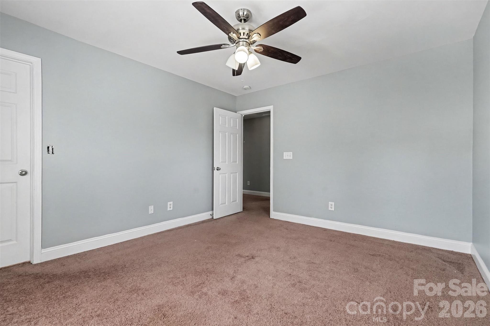 325 Mount Side Way Property Photo 42