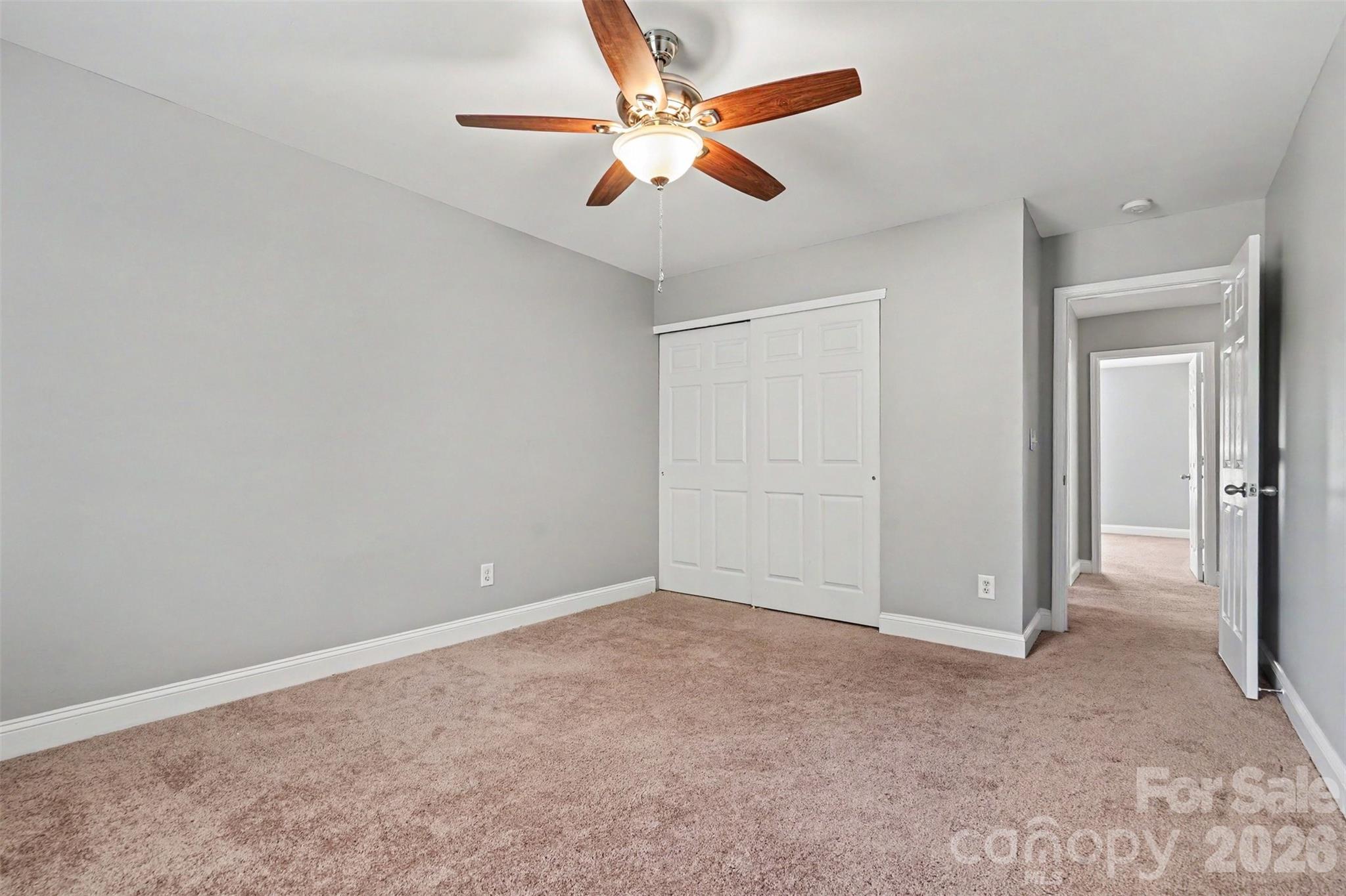 325 Mount Side Way Property Photo 45