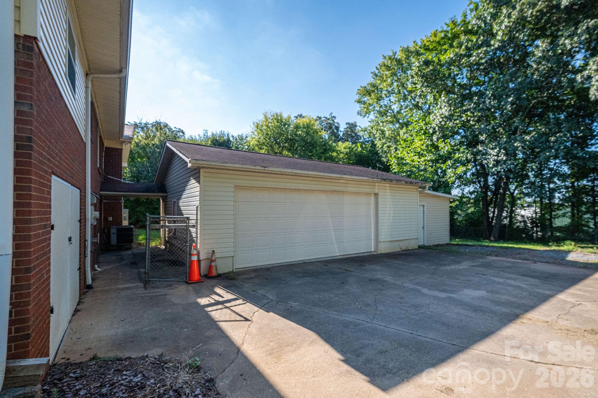 1306 11th Avenue Property Photo 14