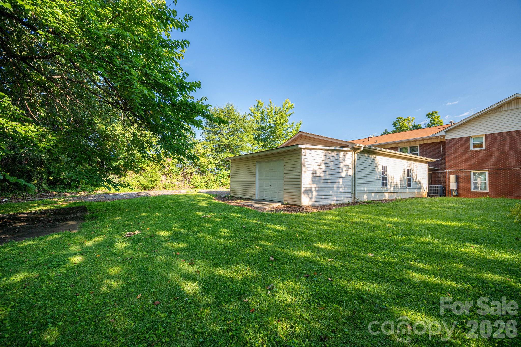 1306 11th Avenue Property Photo 20