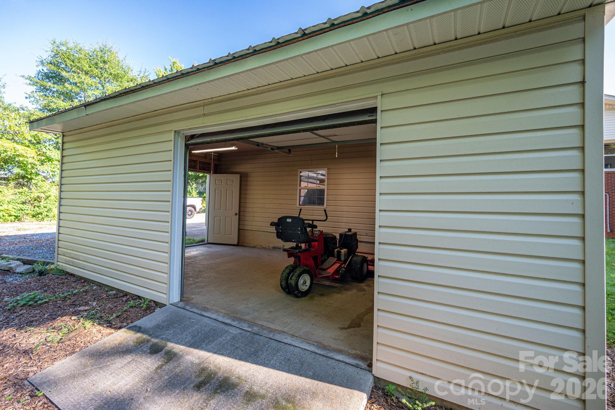 1306 11th Avenue Property Photo 22