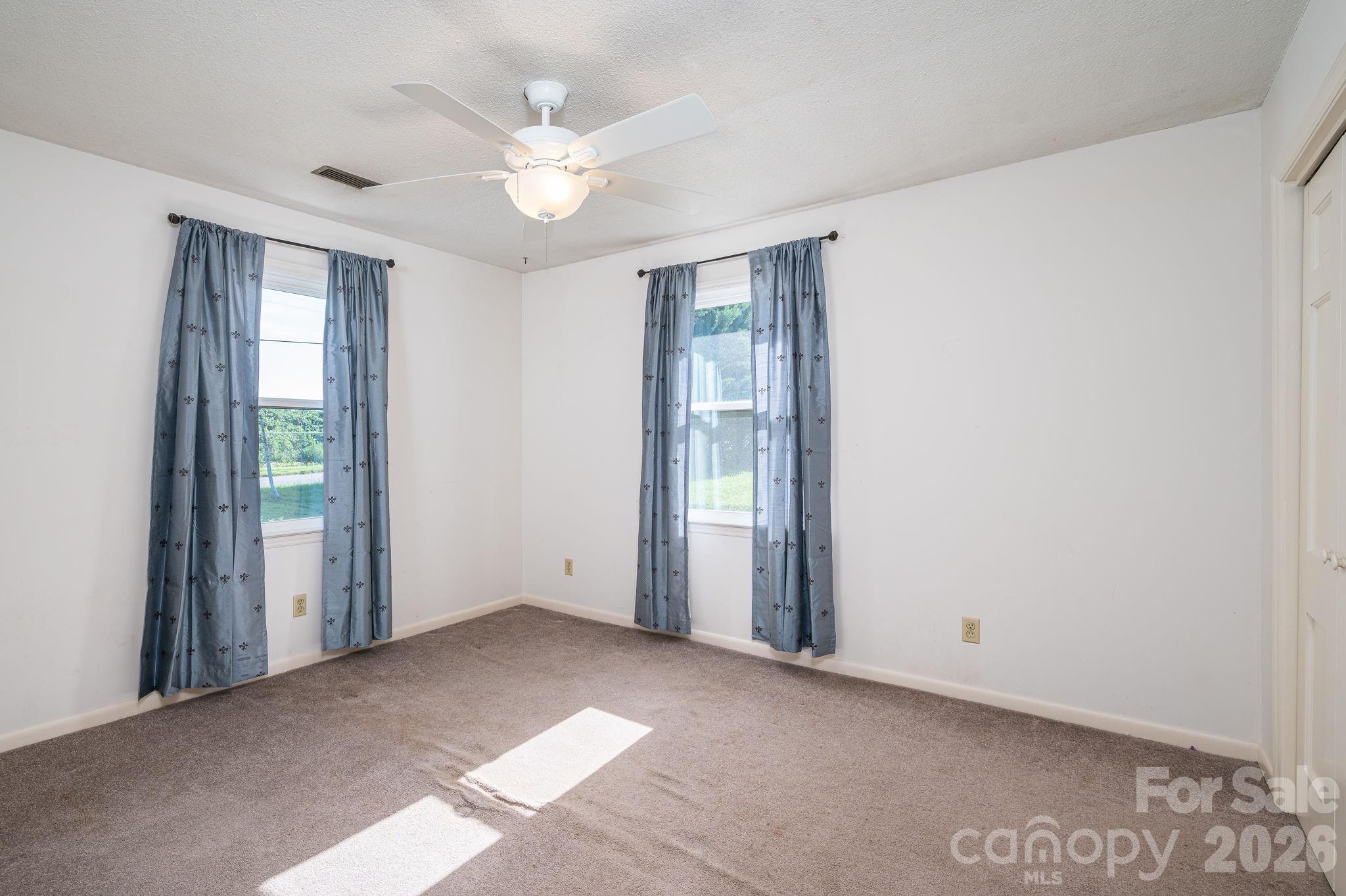 1306 11th Avenue Property Photo 33