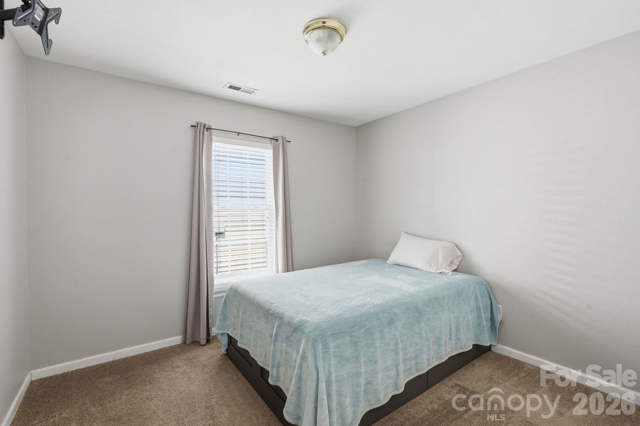 5816 Wallace Avenue Property Photo 17