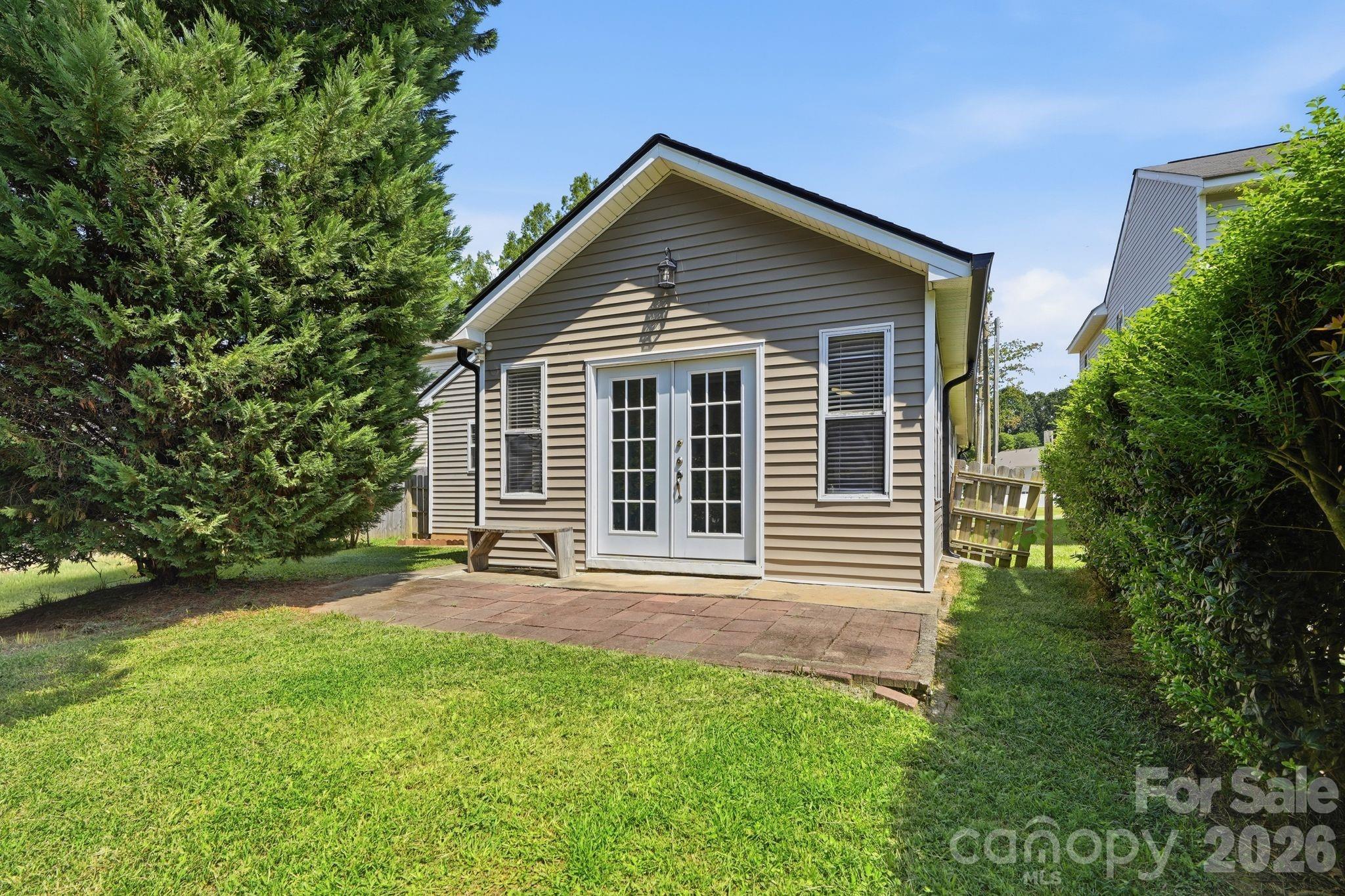5816 Wallace Avenue Property Photo 22