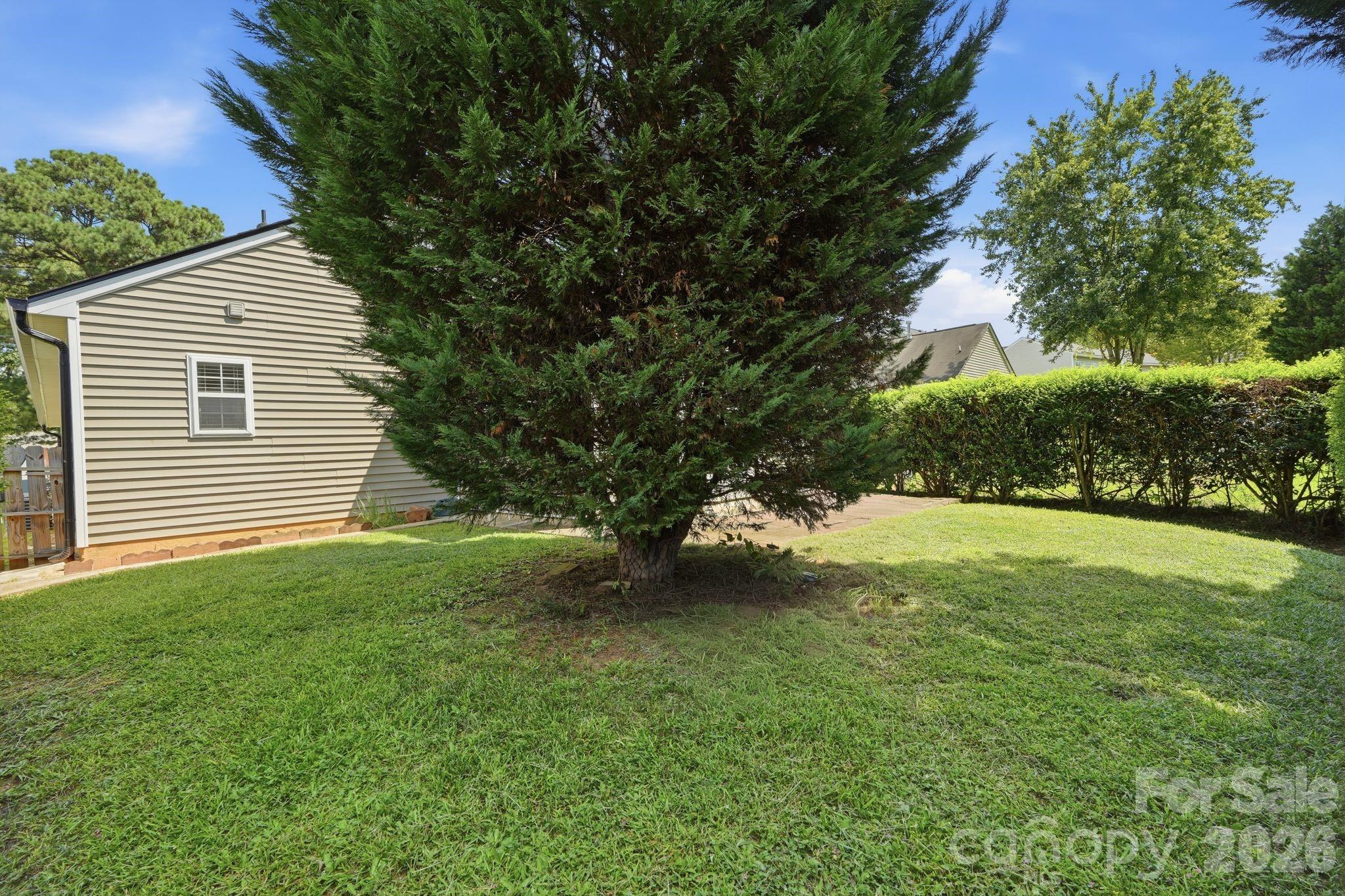 5816 Wallace Avenue Property Photo 23