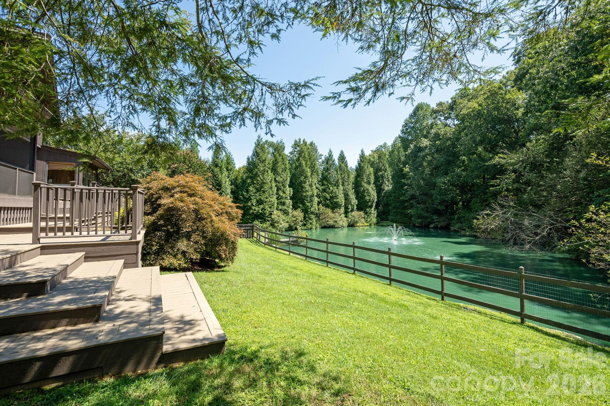 20 Spring Lake Drive Property Photo 34