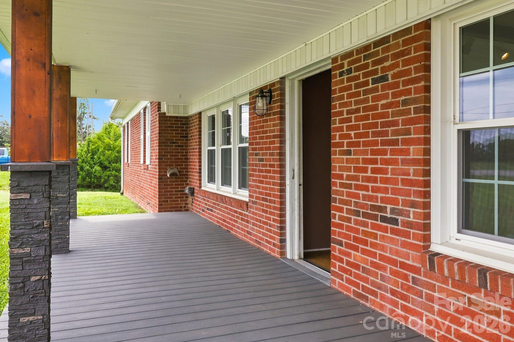1664 Chase High Road Property Photo 2