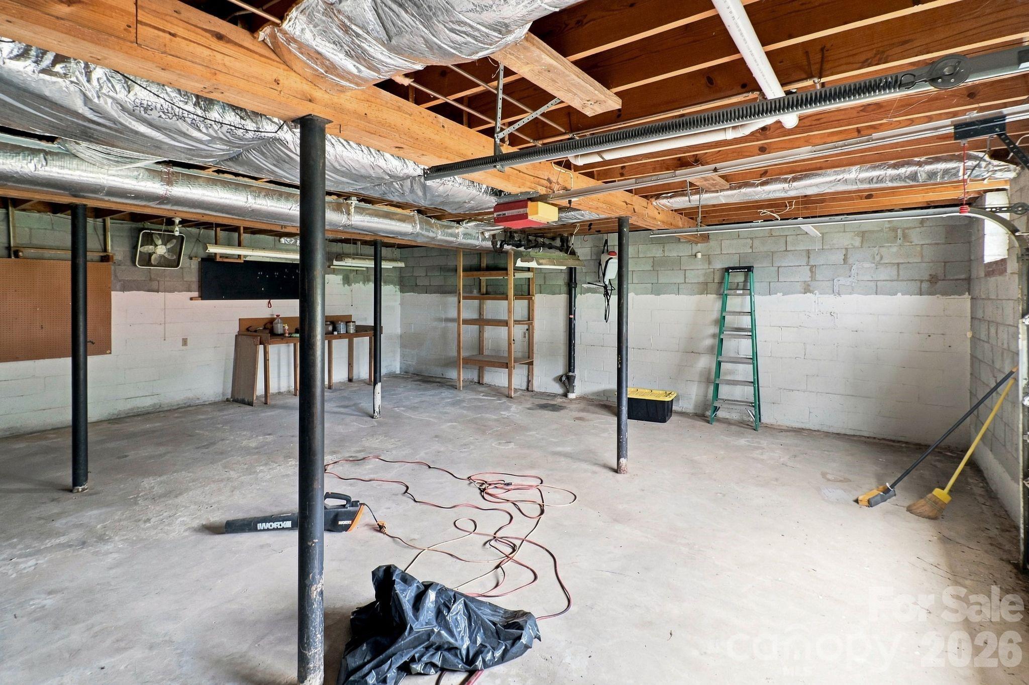 1664 Chase High Road Property Photo 32