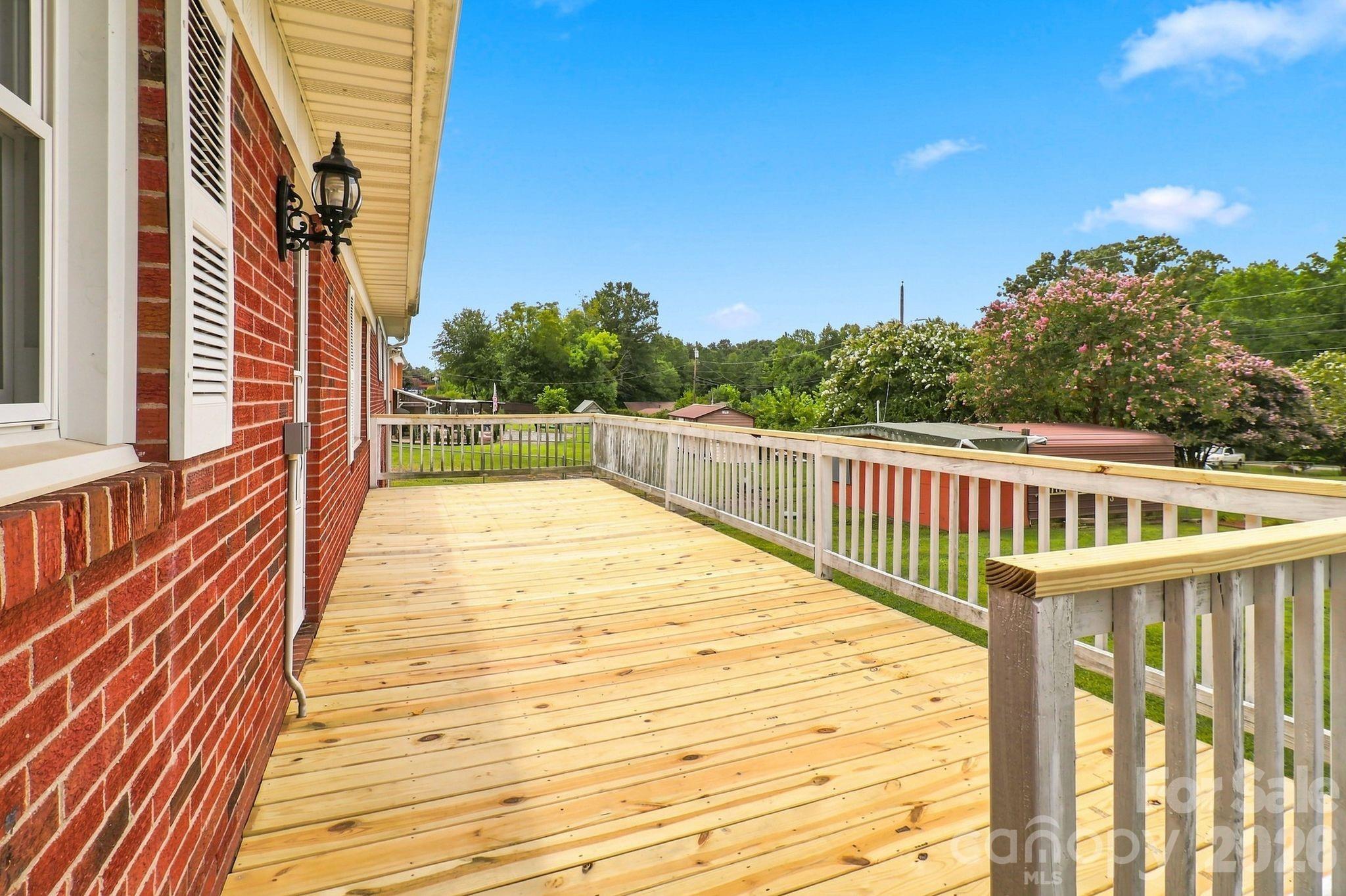 1664 Chase High Road Property Photo 34