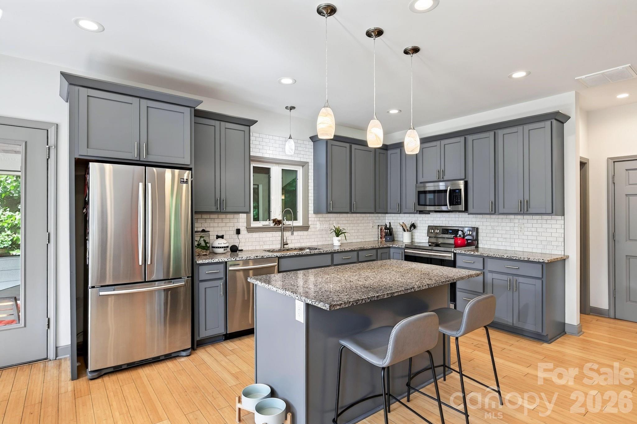 53 Waynesville Avenue Property Photo 8