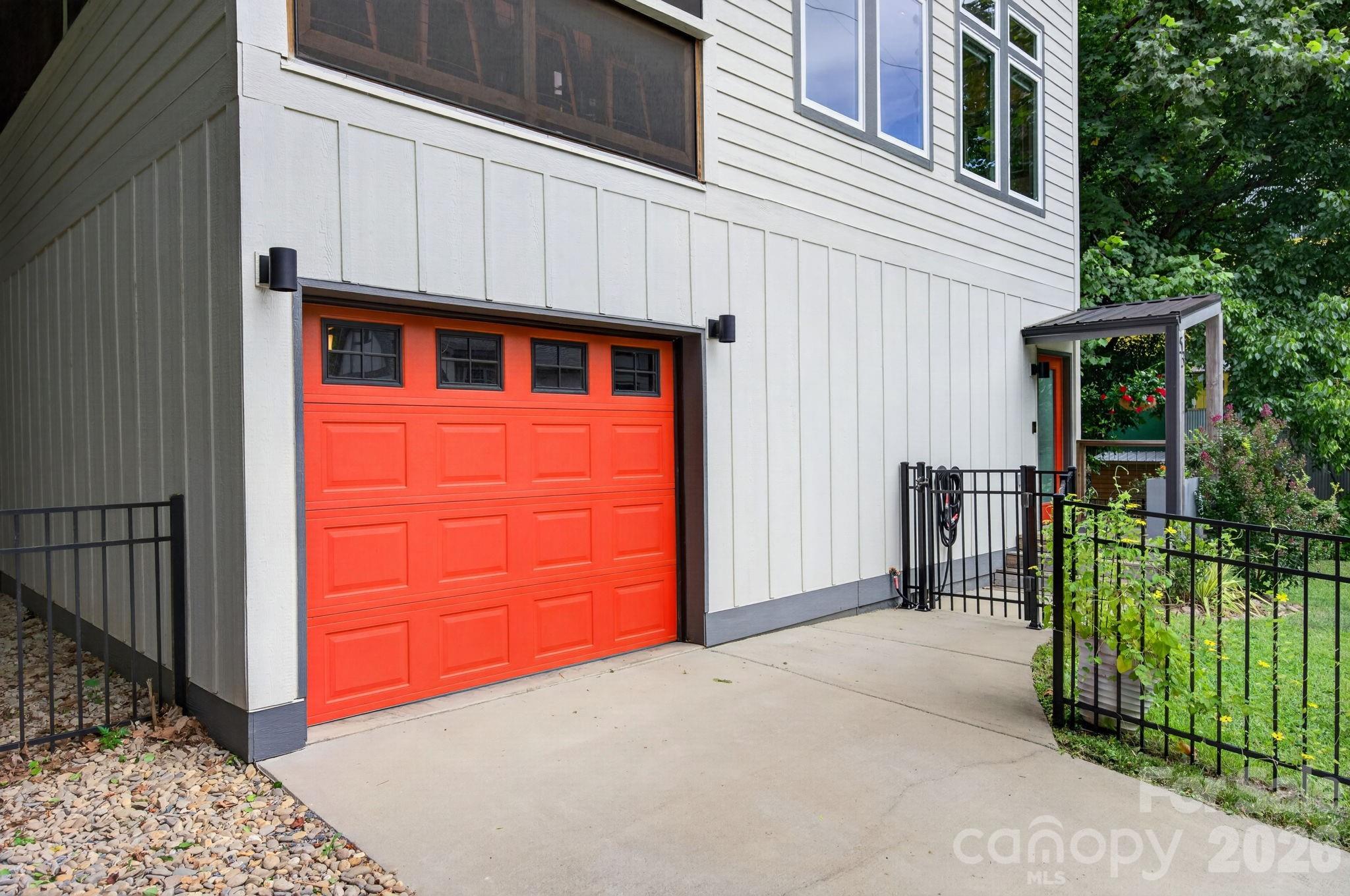 53 Waynesville Avenue Property Photo 35