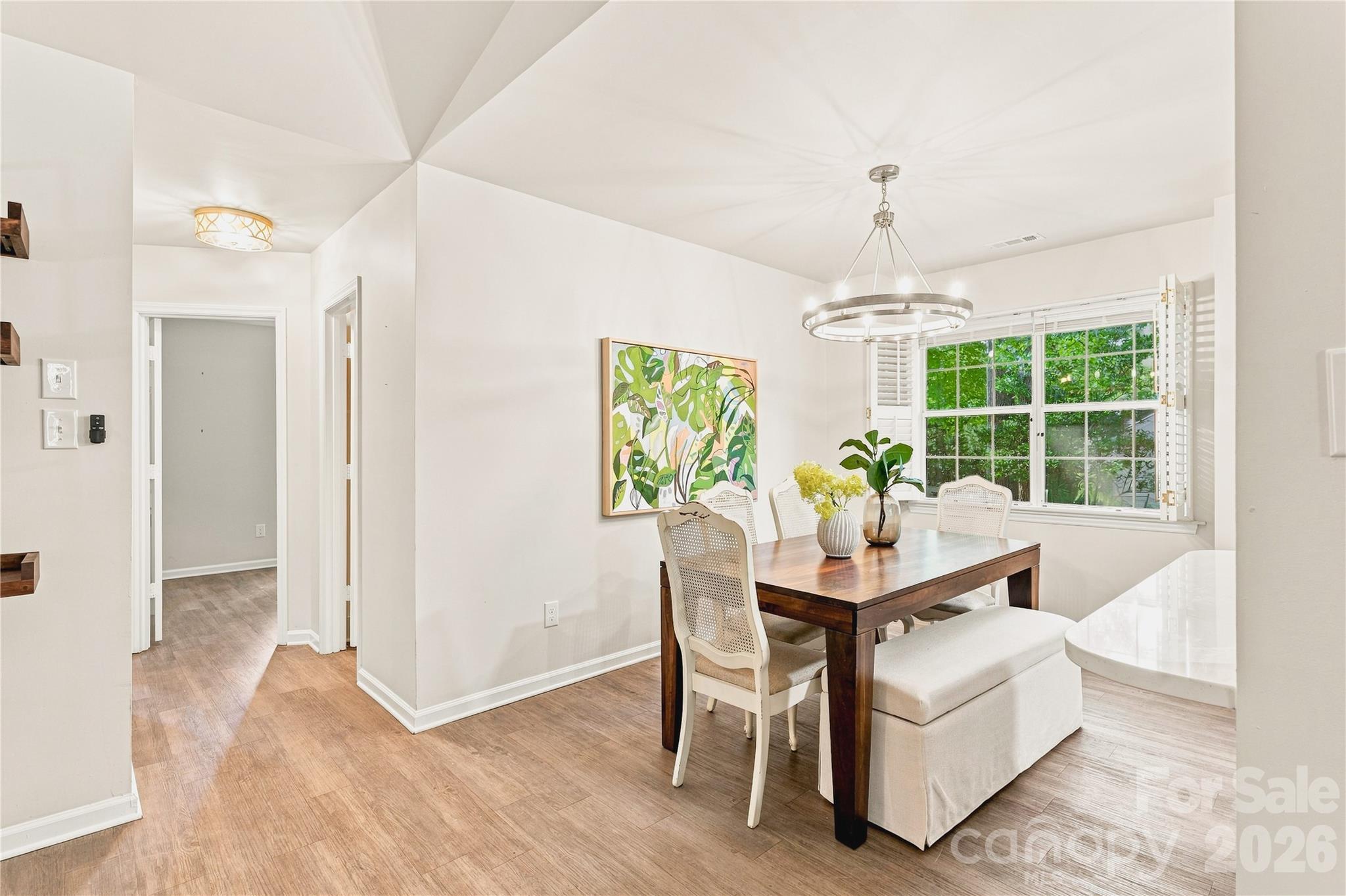 8805 Golf Ridge Drive Property Photo 12