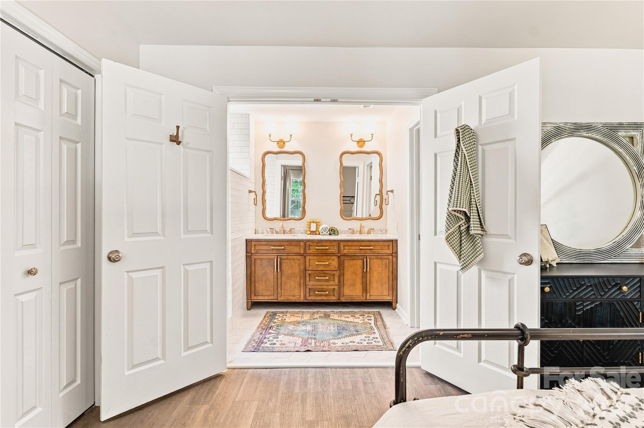 8805 Golf Ridge Drive Property Photo 19
