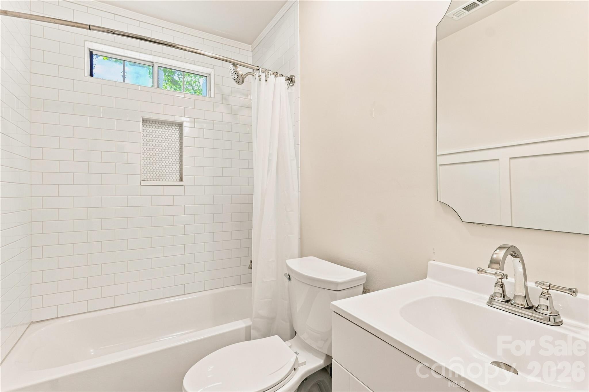 8805 Golf Ridge Drive Property Photo 22