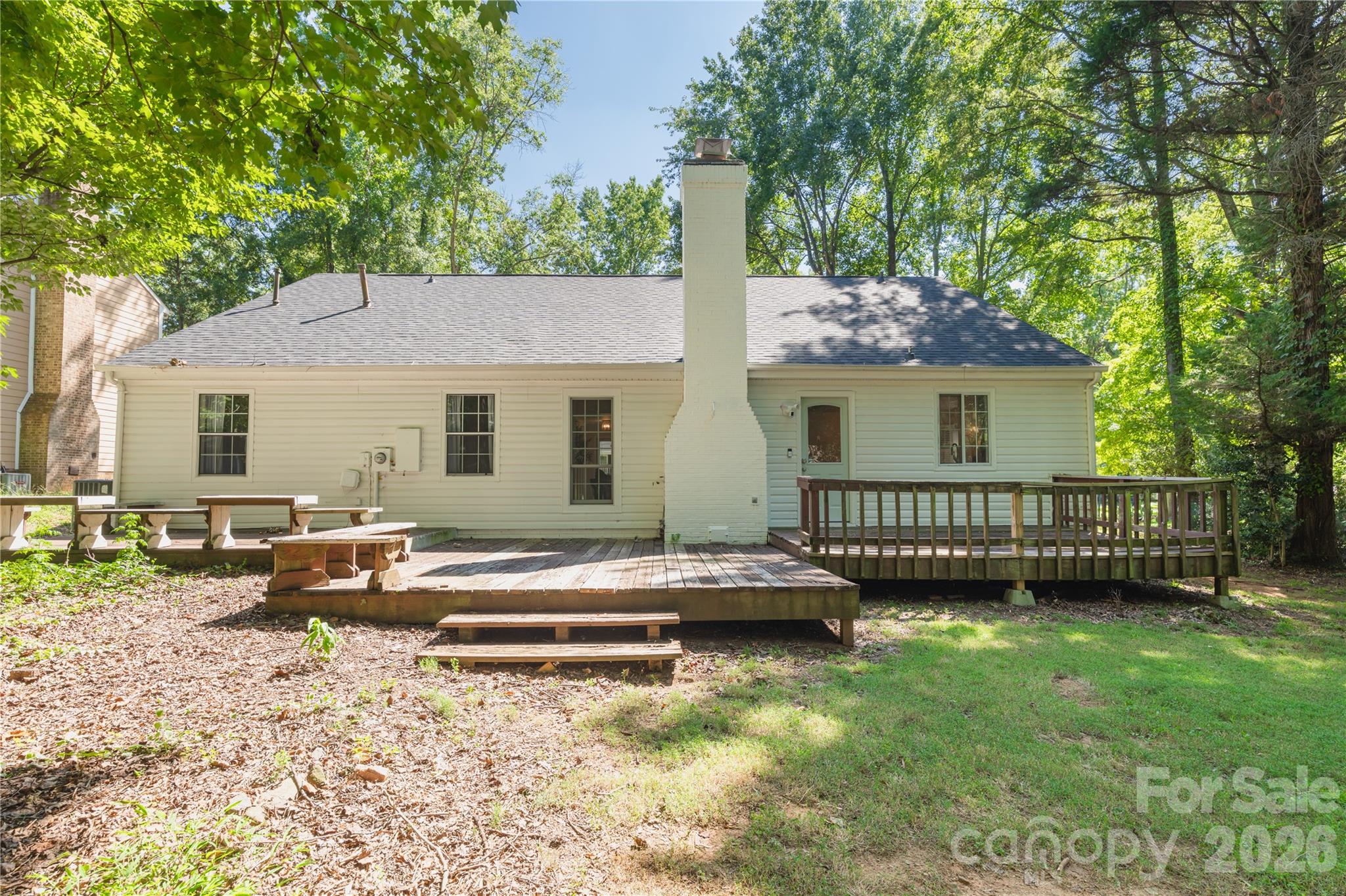 8805 Golf Ridge Drive Property Photo 25
