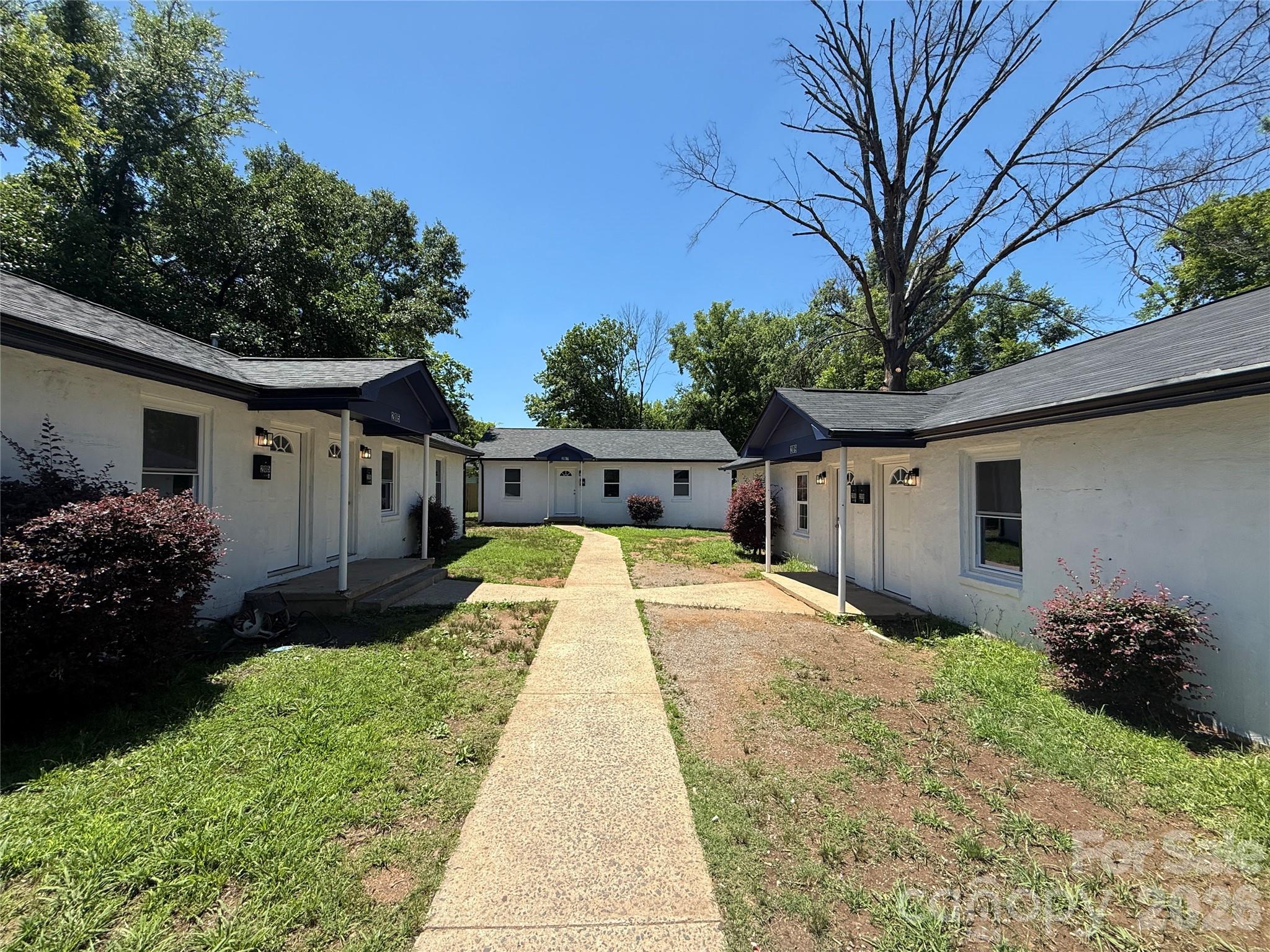 205,207,209 Friedheim Road Property Photo 1