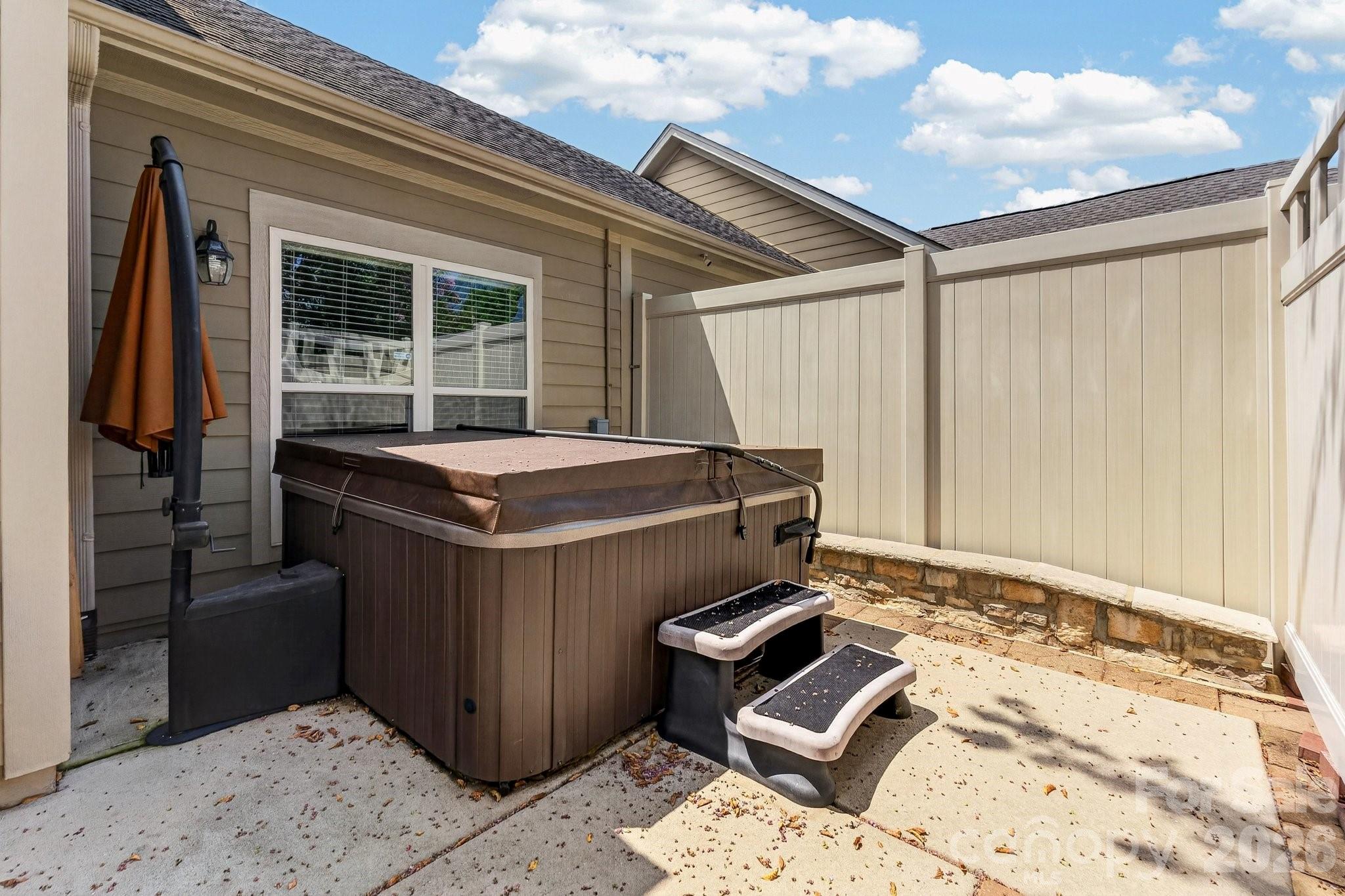 4745 Polo Gate Boulevard Property Photo 28