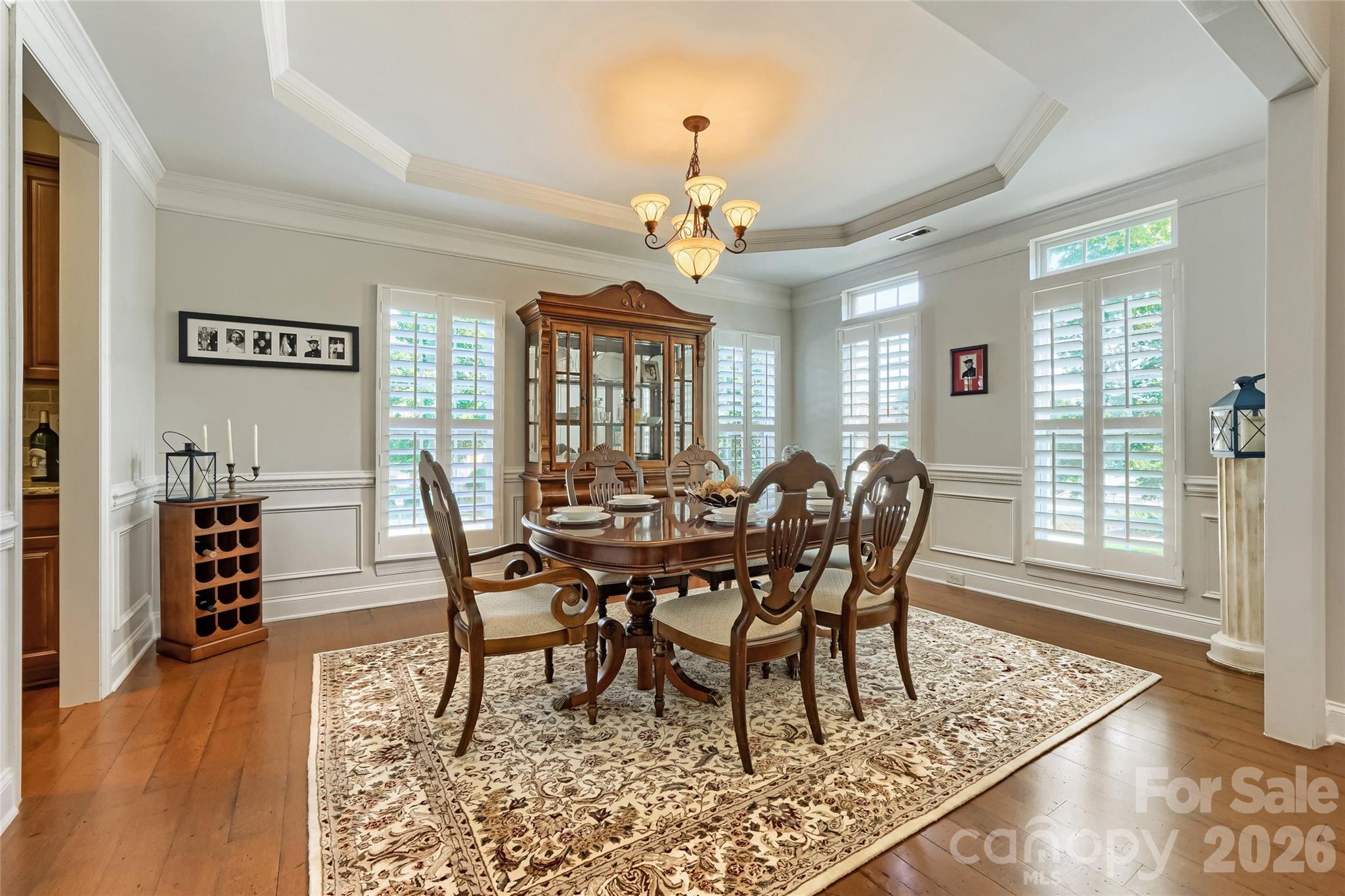 9547 Burford Lane Property Photo 4