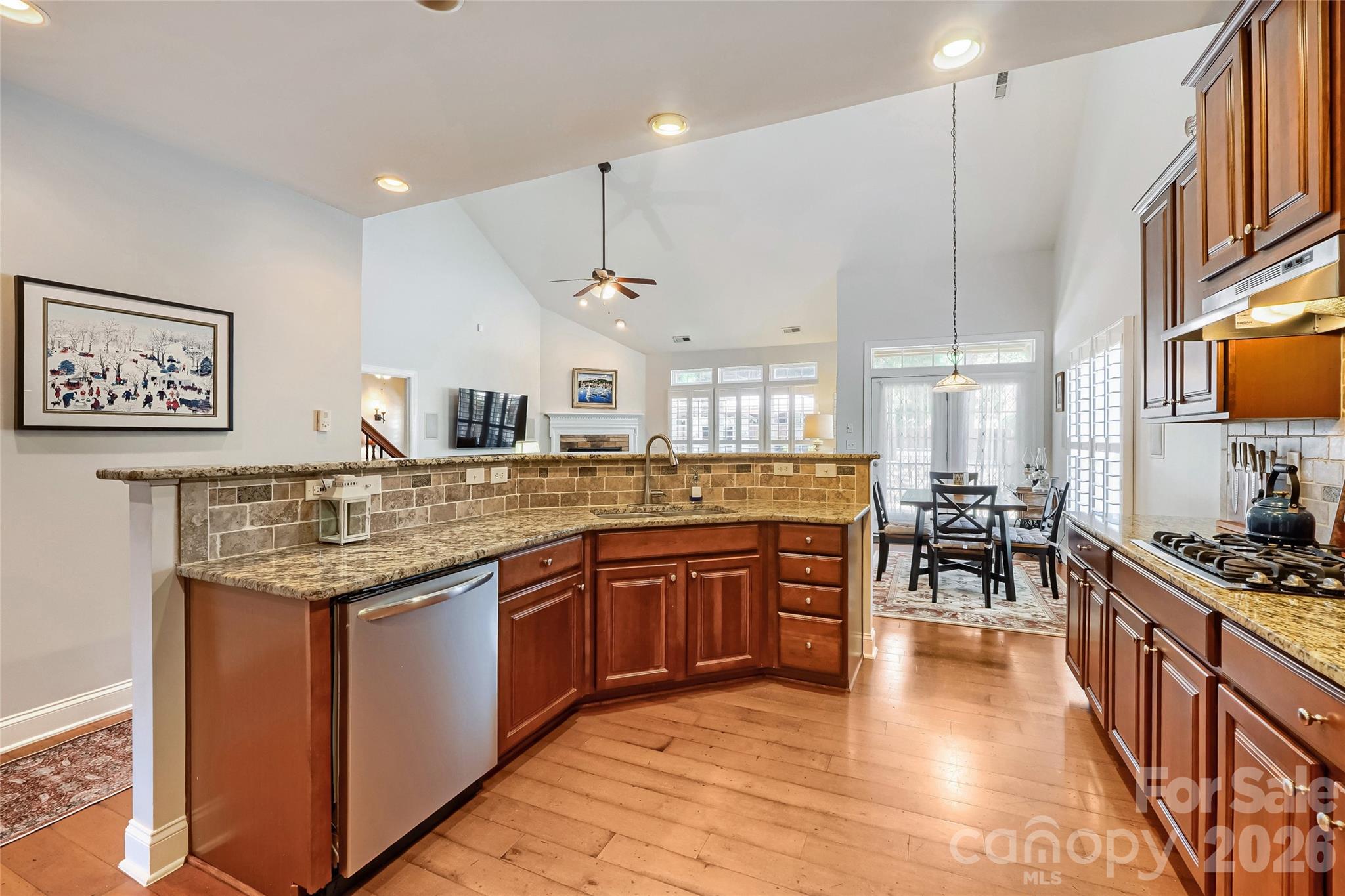9547 Burford Lane Property Photo 7
