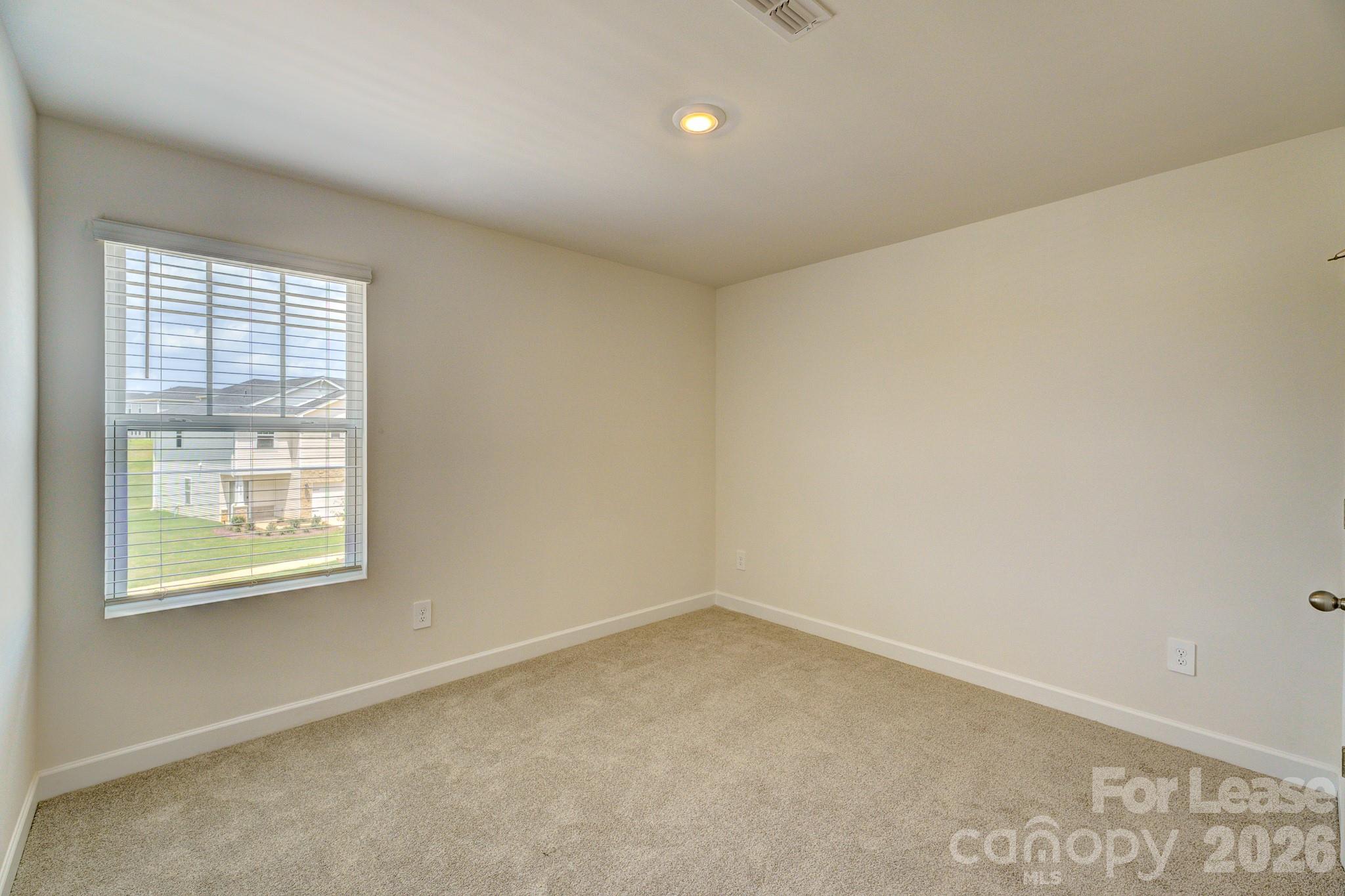 5040 Poplin Valley Property Photo 13
