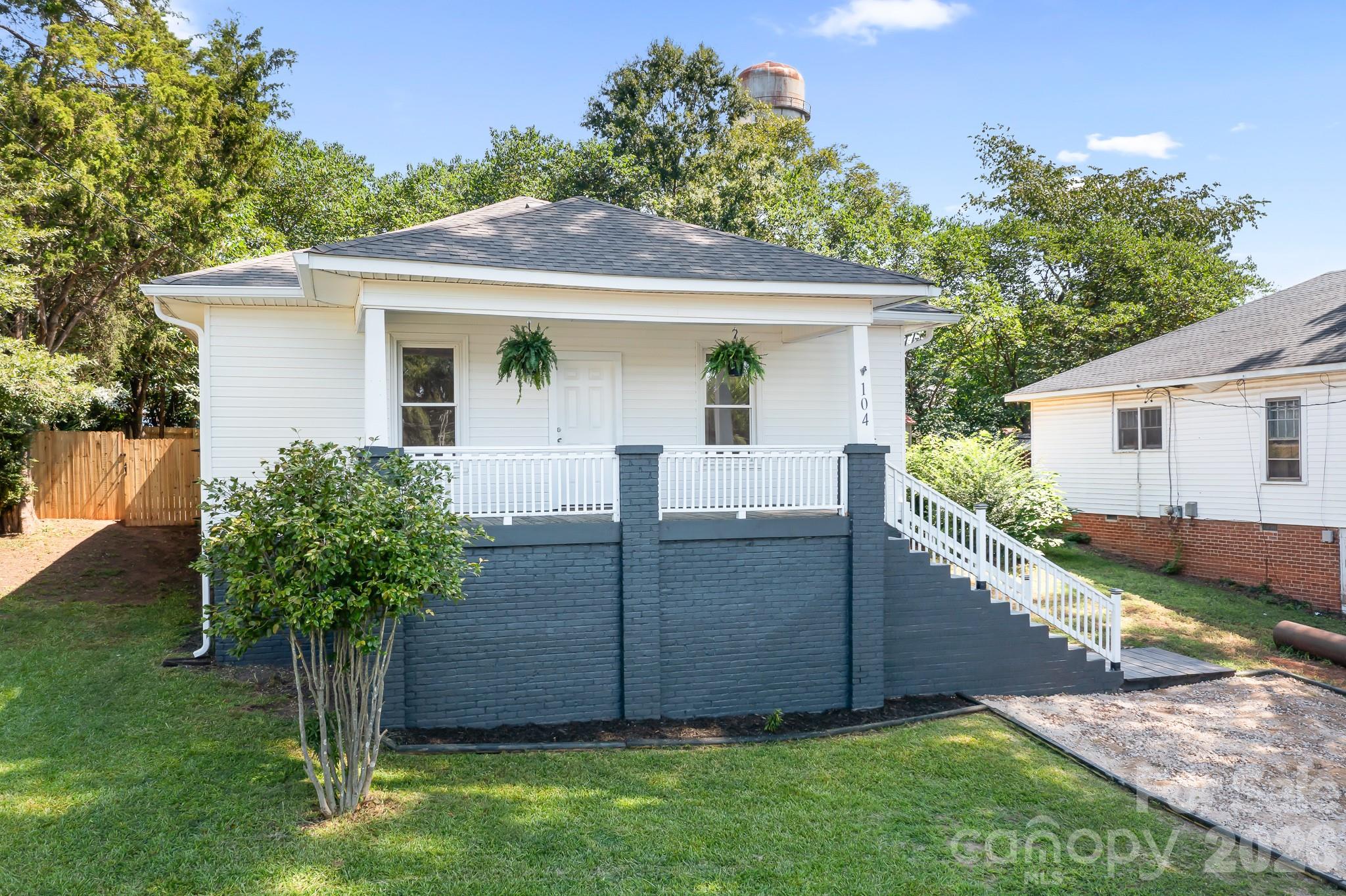 104 1st Avenue Property Photo 34