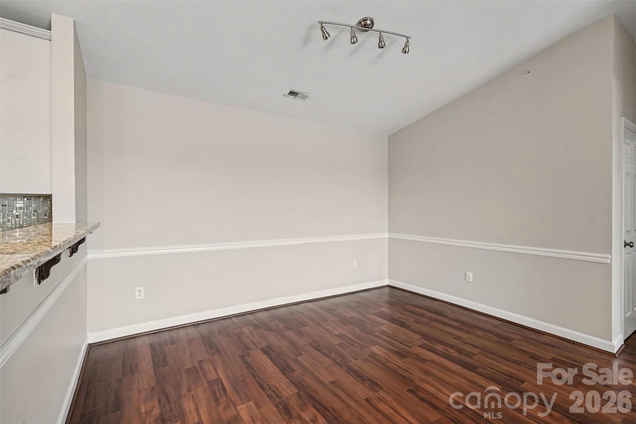 11286 Hyde Pointe Court Property Photo 6