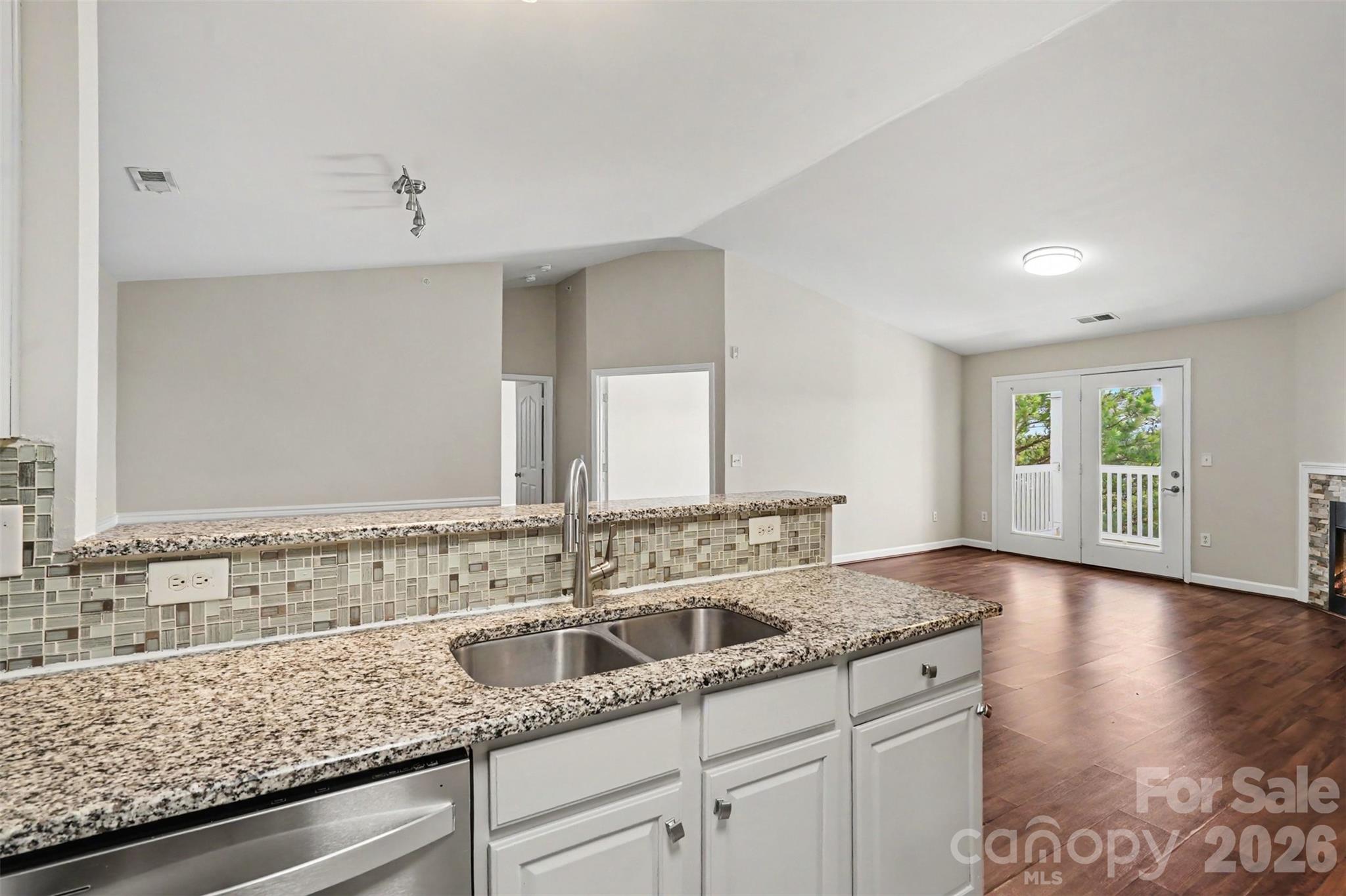 11286 Hyde Pointe Court Property Photo 9