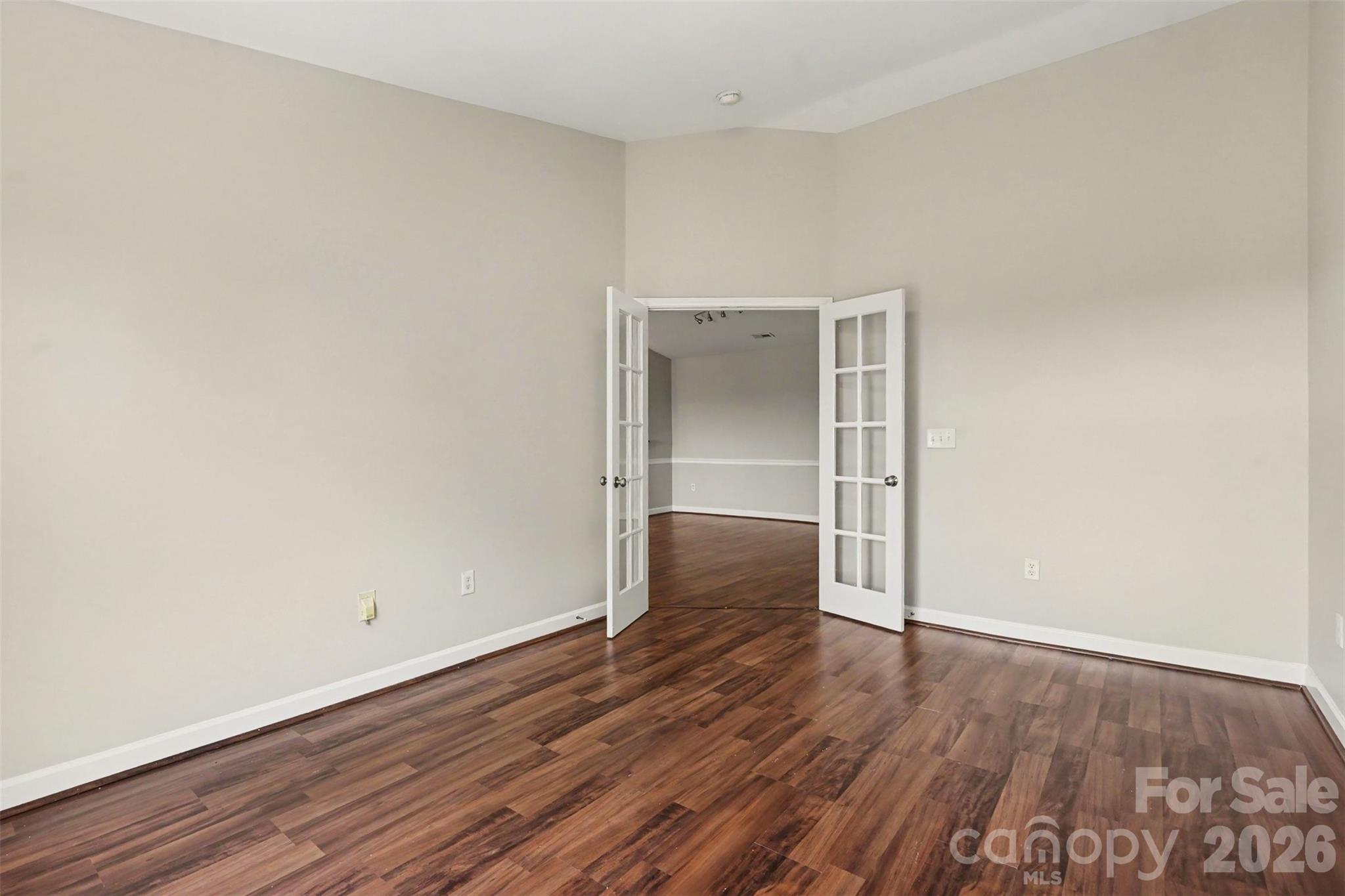 11286 Hyde Pointe Court Property Photo 12