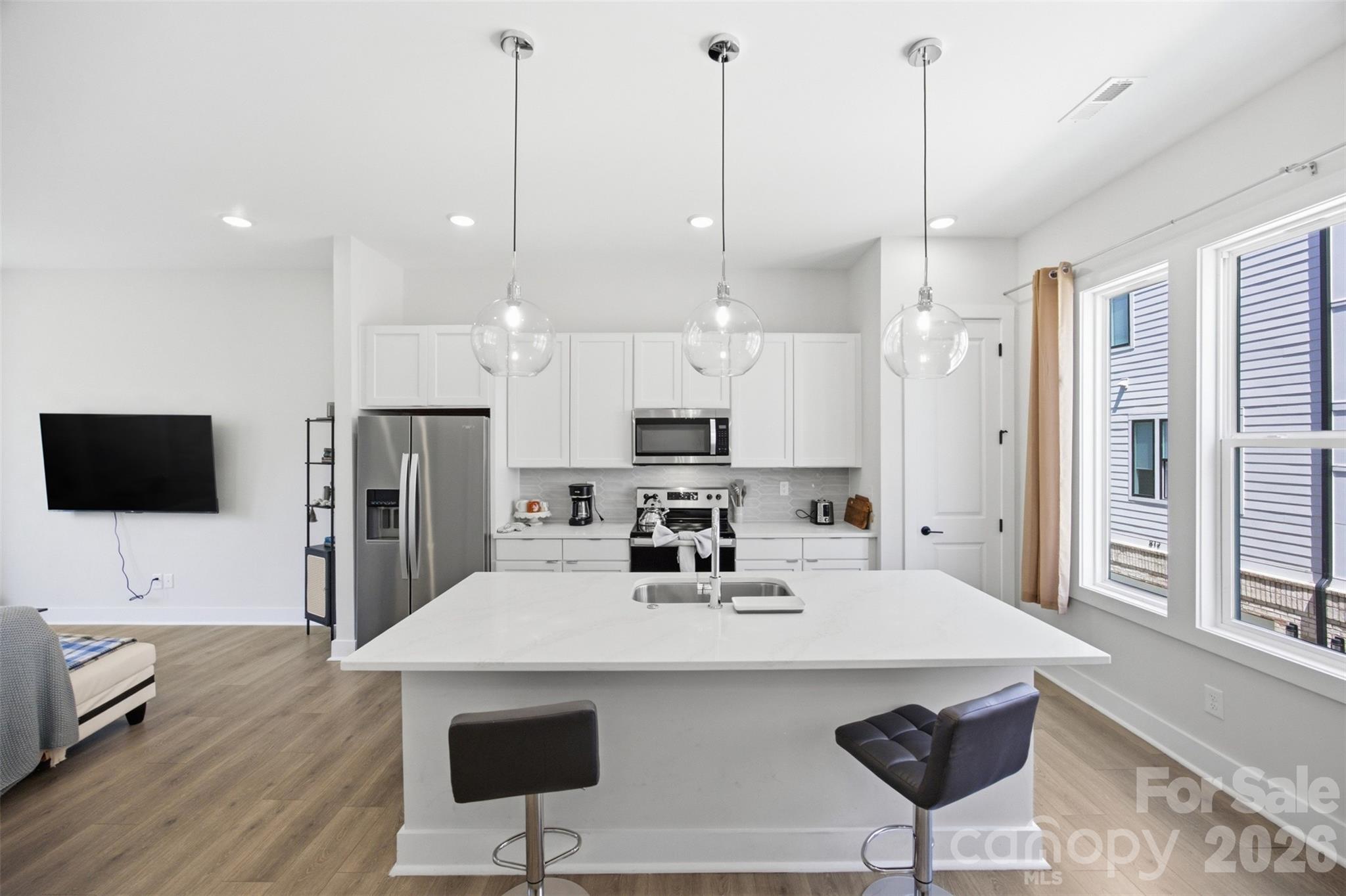 509 Strong Avenue Property Photo 13