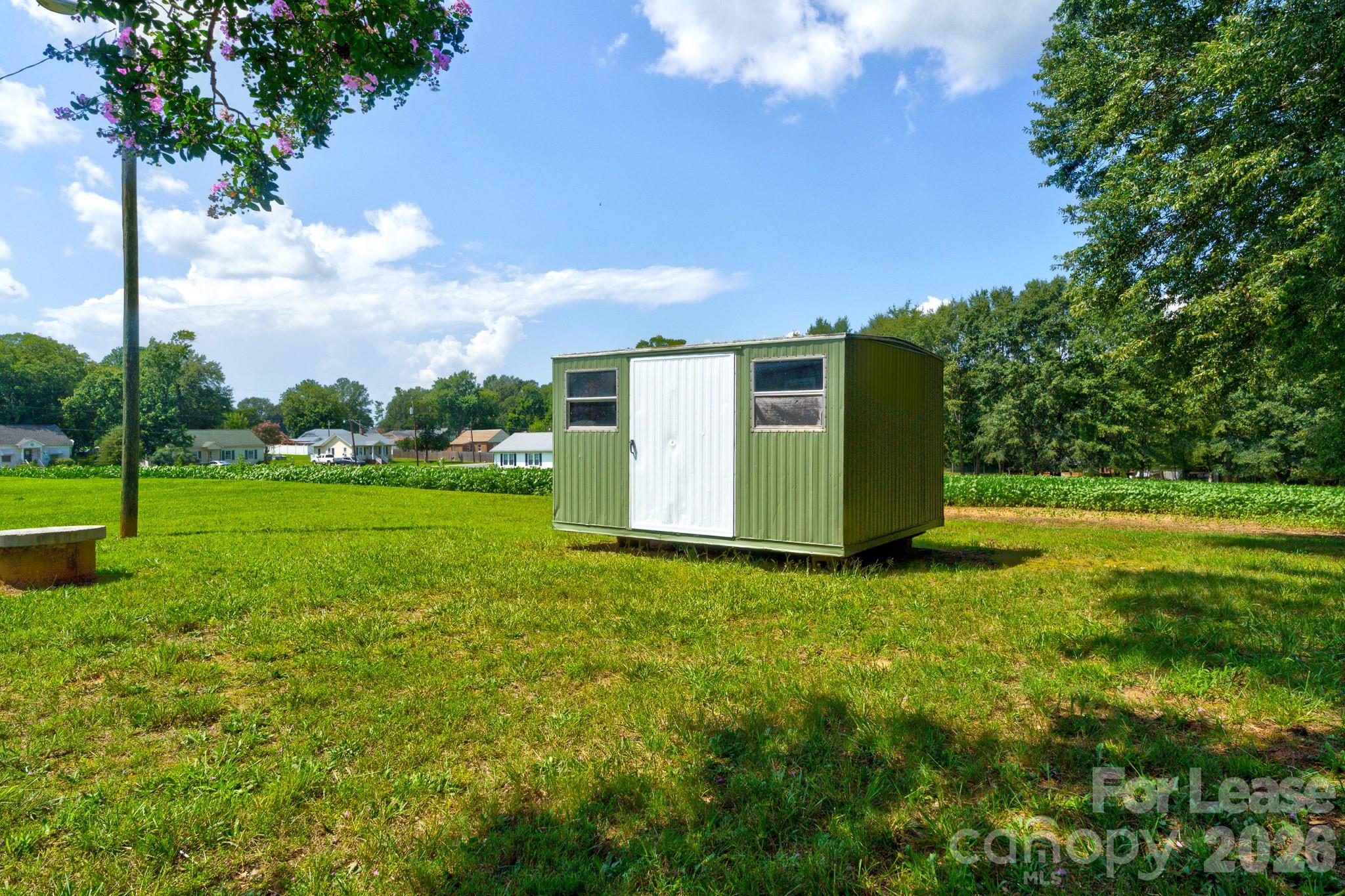 2202 W Stage Coach Trail Property Photo 13