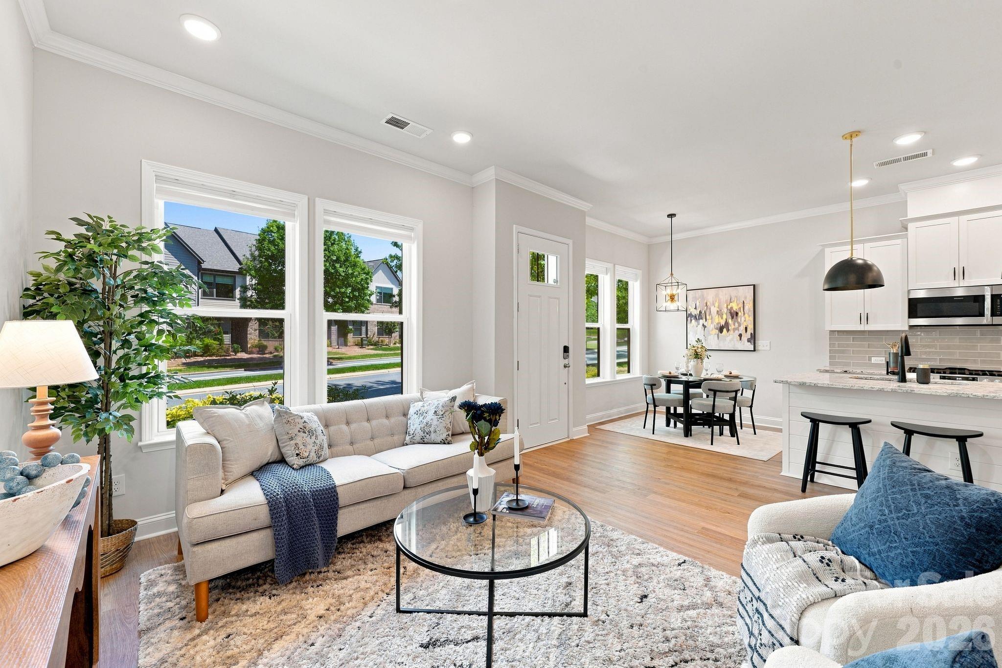 5930 Ardrey Kell Road Property Photo 4