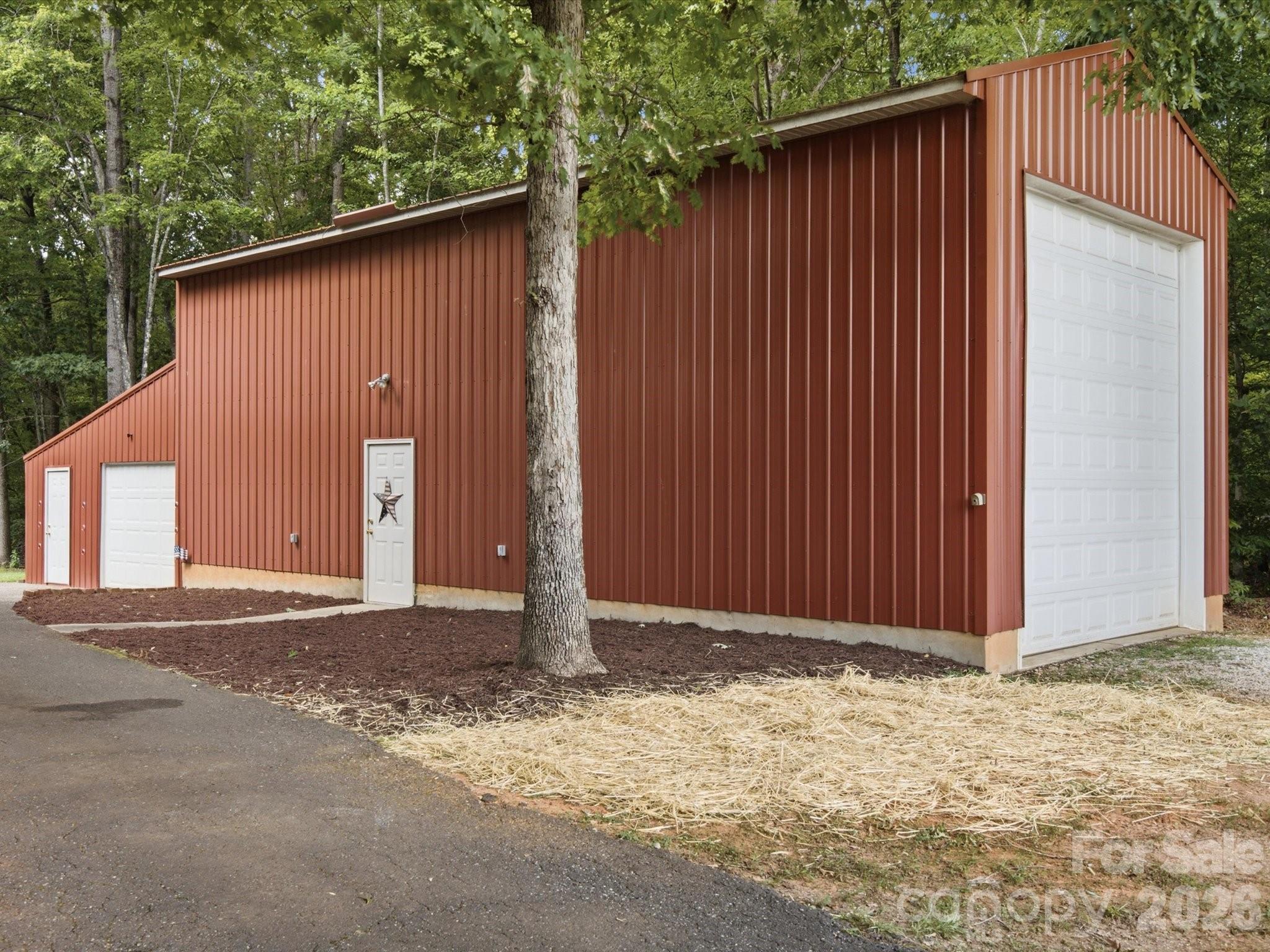 155 S Grandview Road Property Photo 9