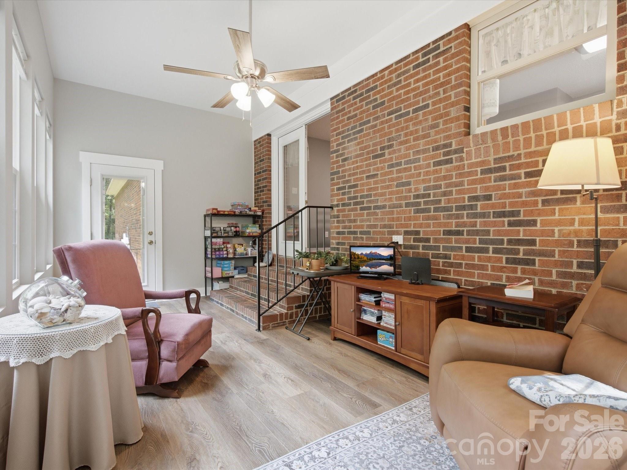 155 S Grandview Road Property Photo 18