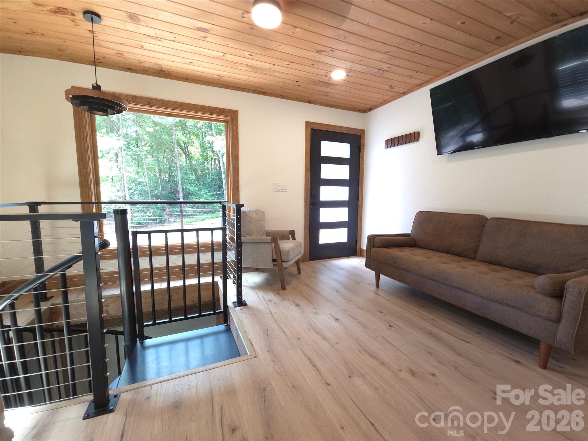 272 Bluebird Road Property Photo 11