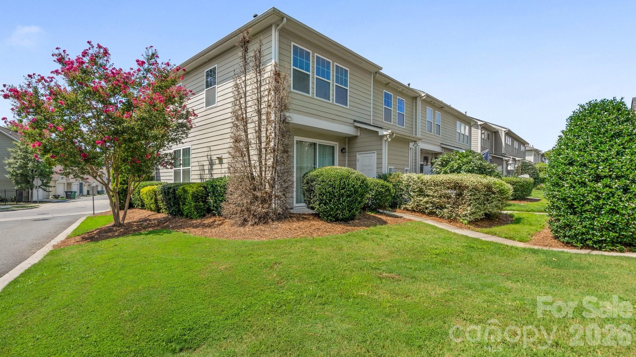 3134 Bending Birch Place Property Photo 2