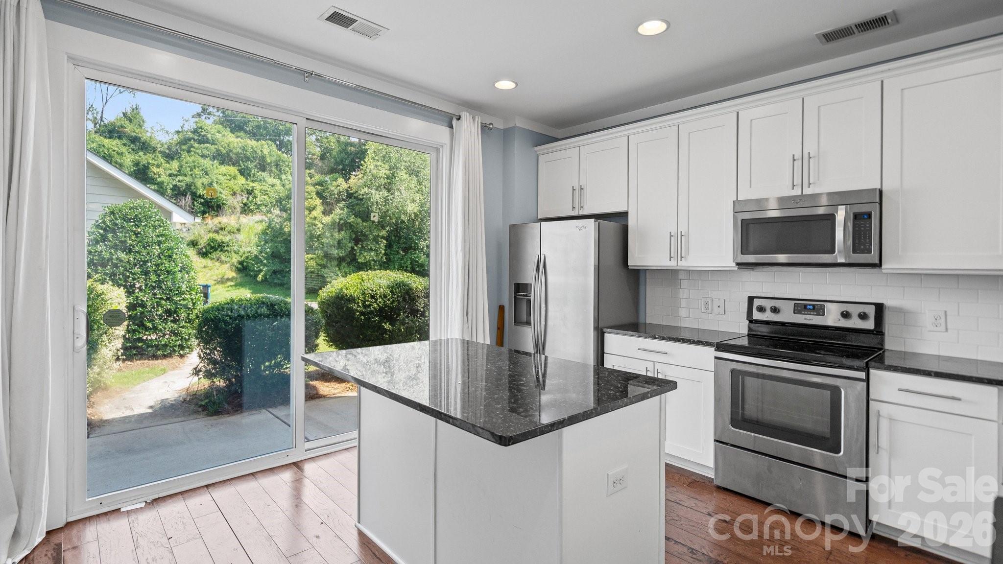 3134 Bending Birch Place Property Photo 11