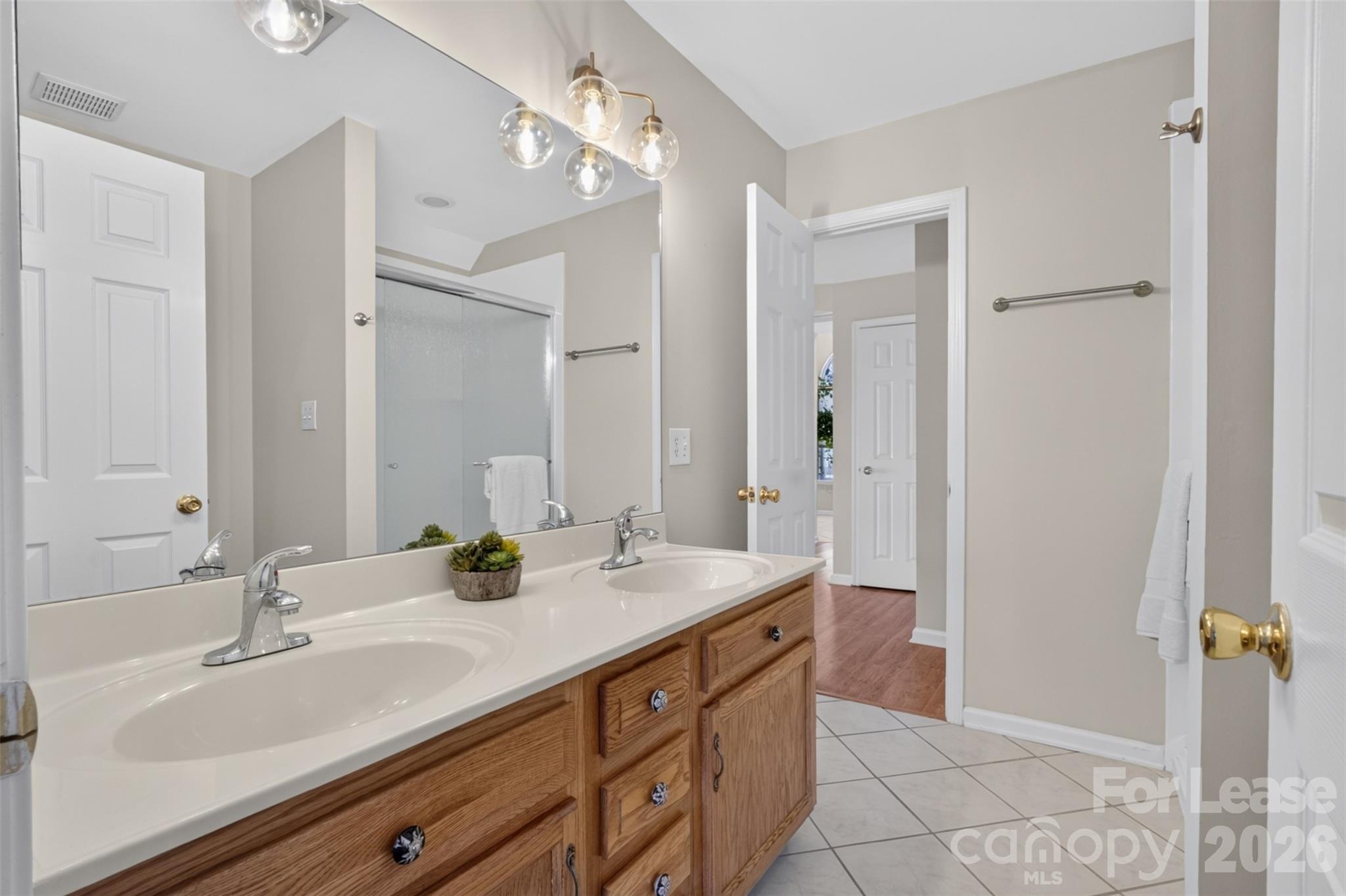 9020 Roseton Lane Property Photo 15