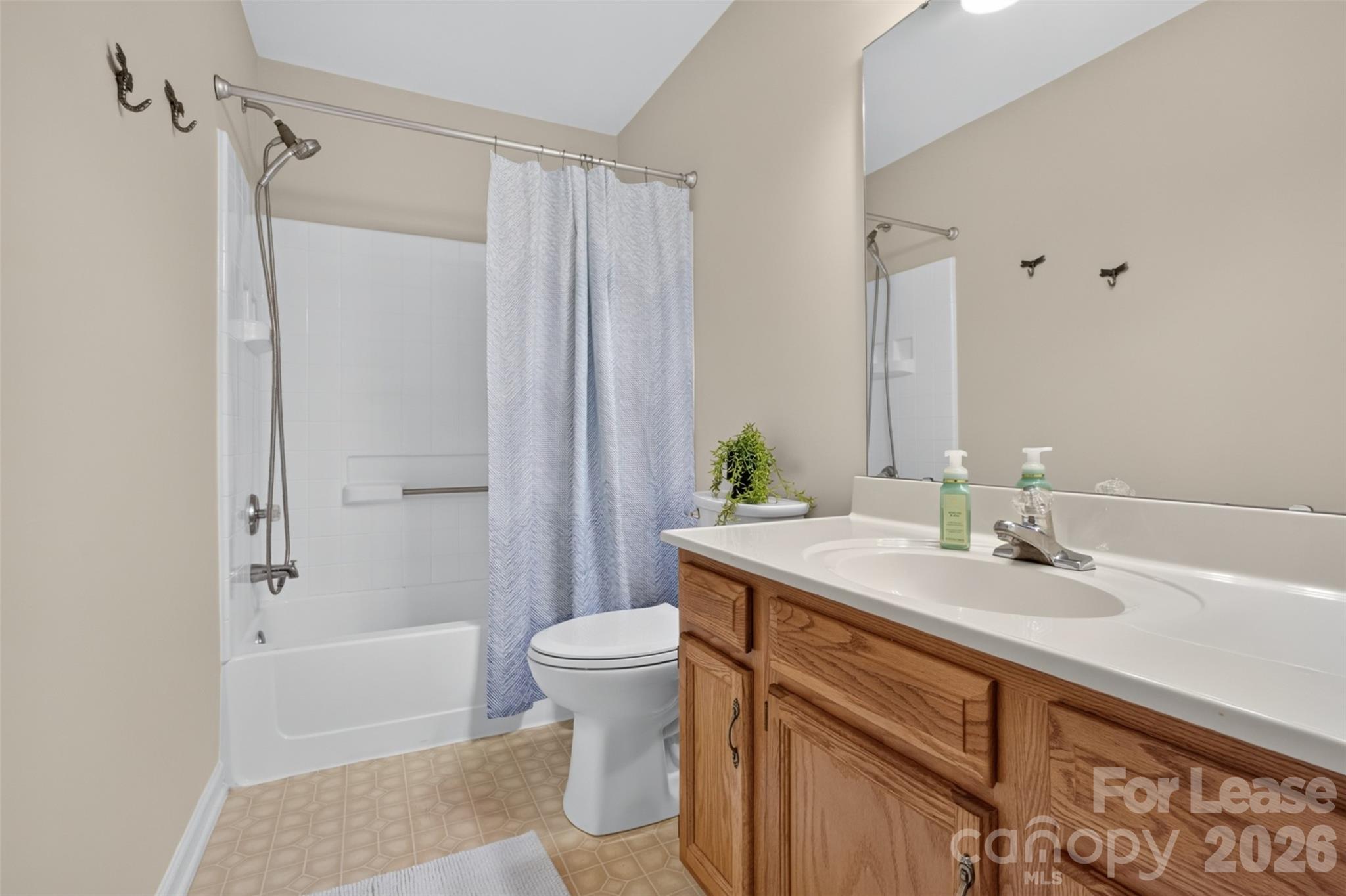 9020 Roseton Lane Property Photo 22