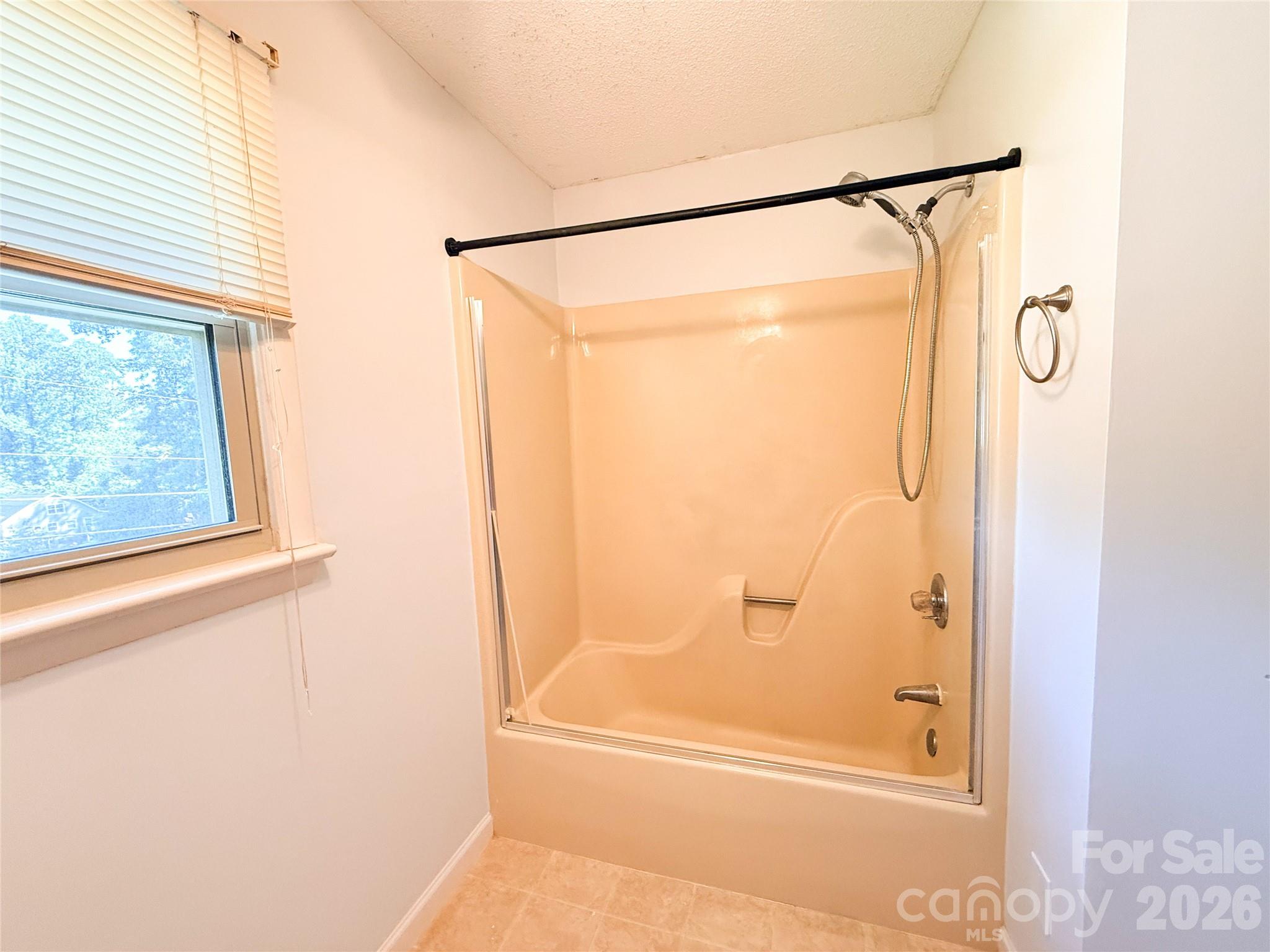 301 Starmount Drive Property Photo 19
