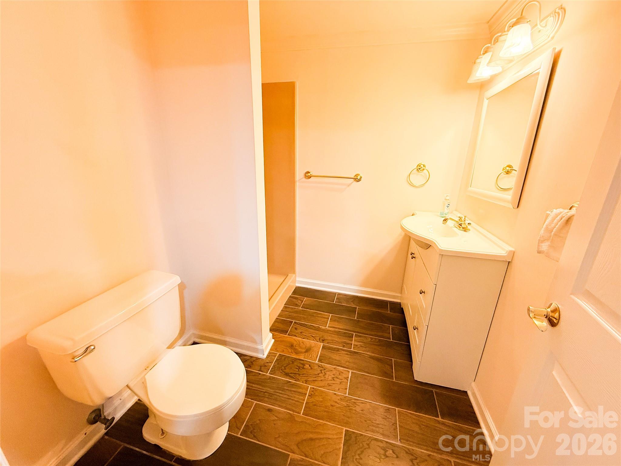 301 Starmount Drive Property Photo 37