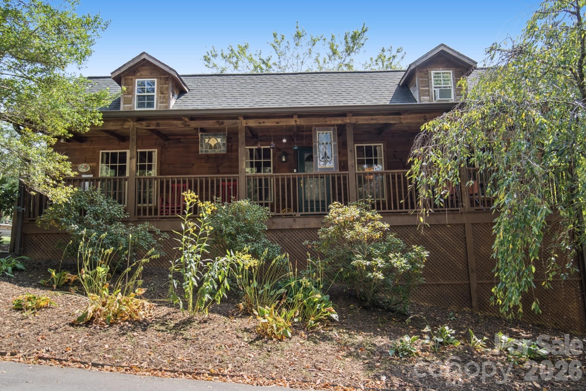 1 Locust Avenue Property Photo 1