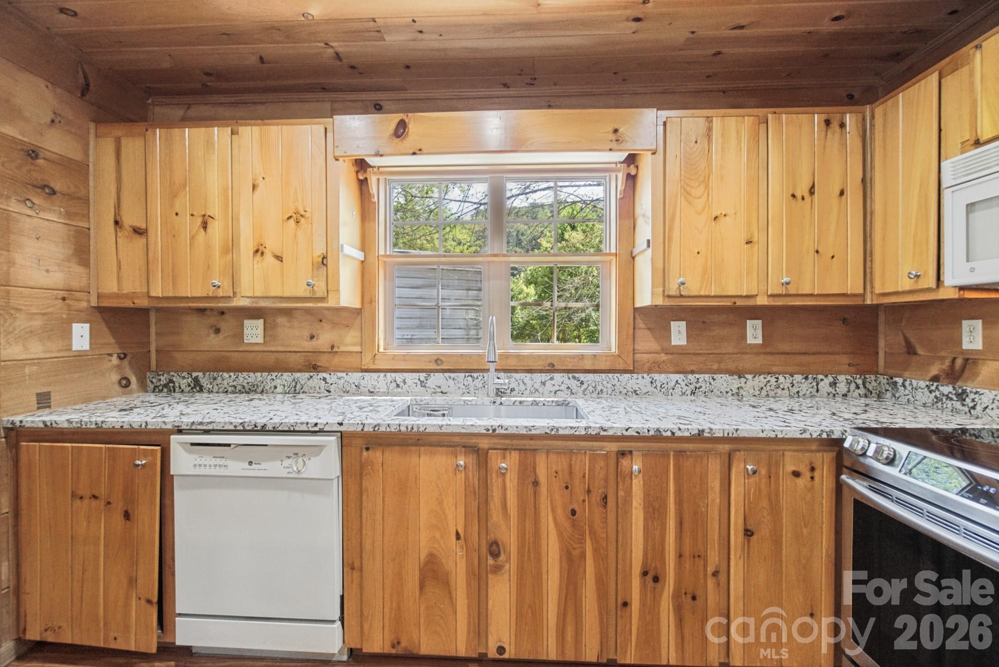 1 Locust Avenue Property Photo 19
