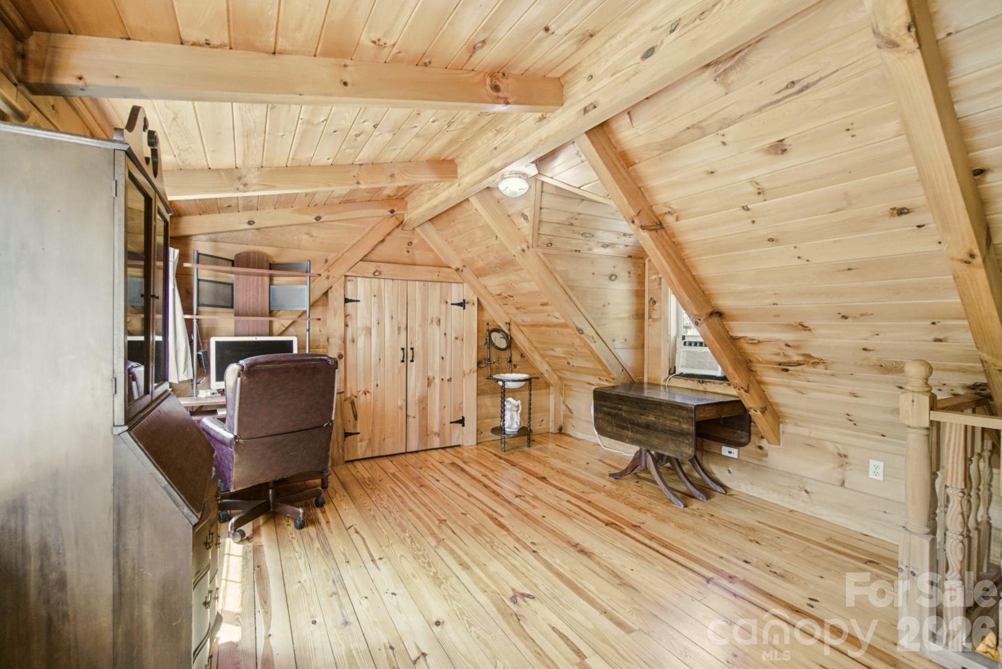 1 Locust Avenue Property Photo 23
