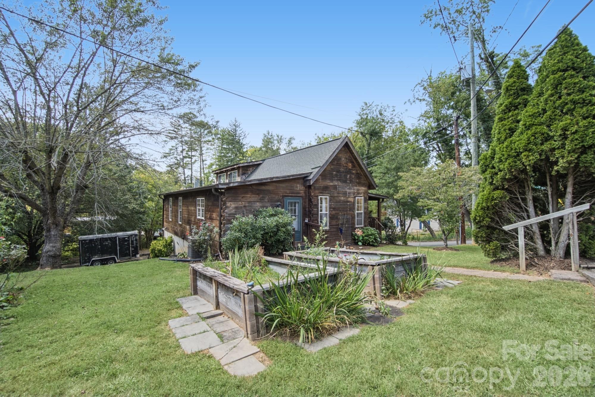 1 Locust Avenue Property Photo 36