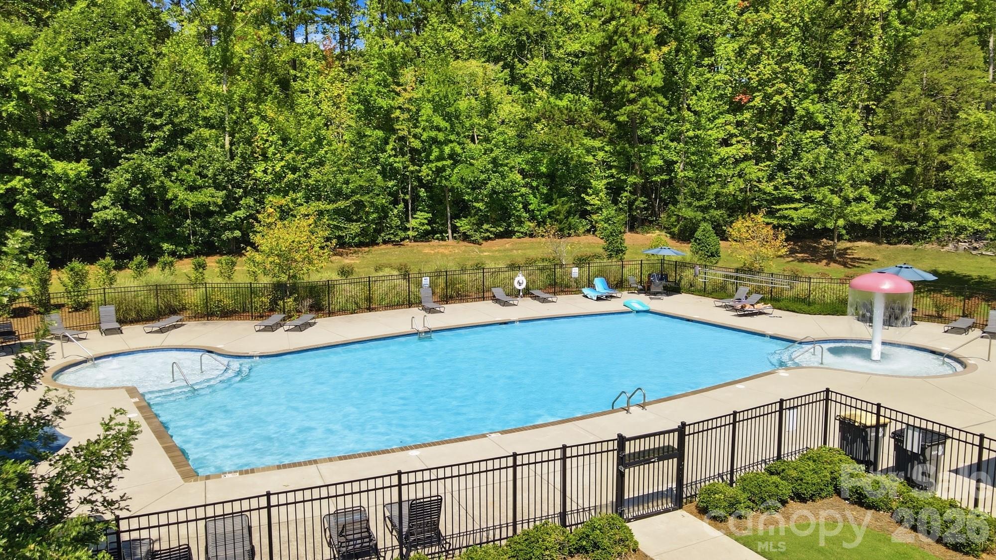 10125 Castlebrooke Drive Property Photo 47