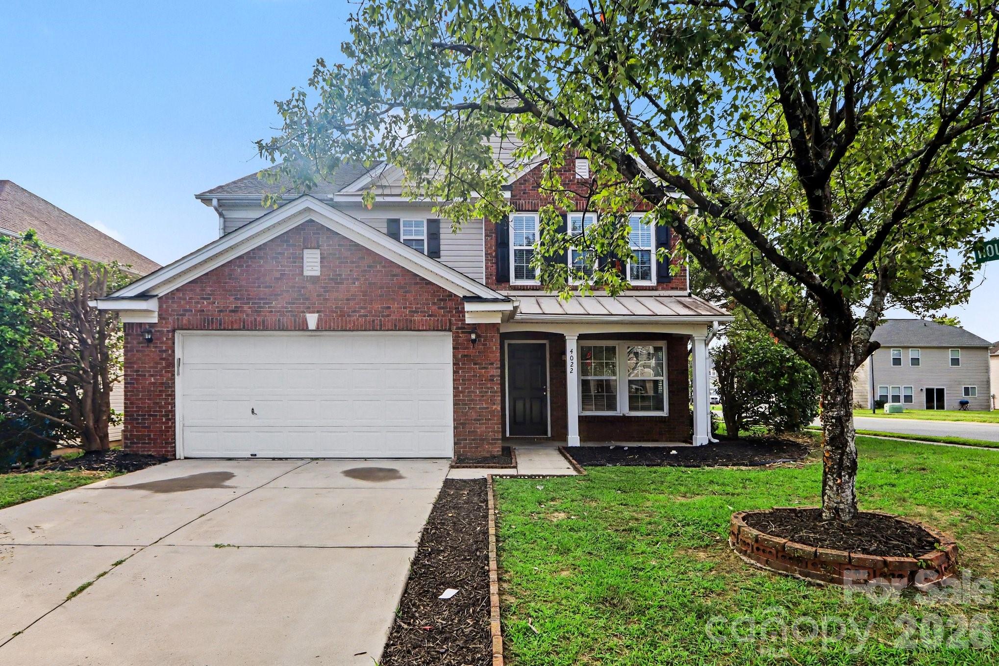 4022 Houldsworth Drive Property Photo 1