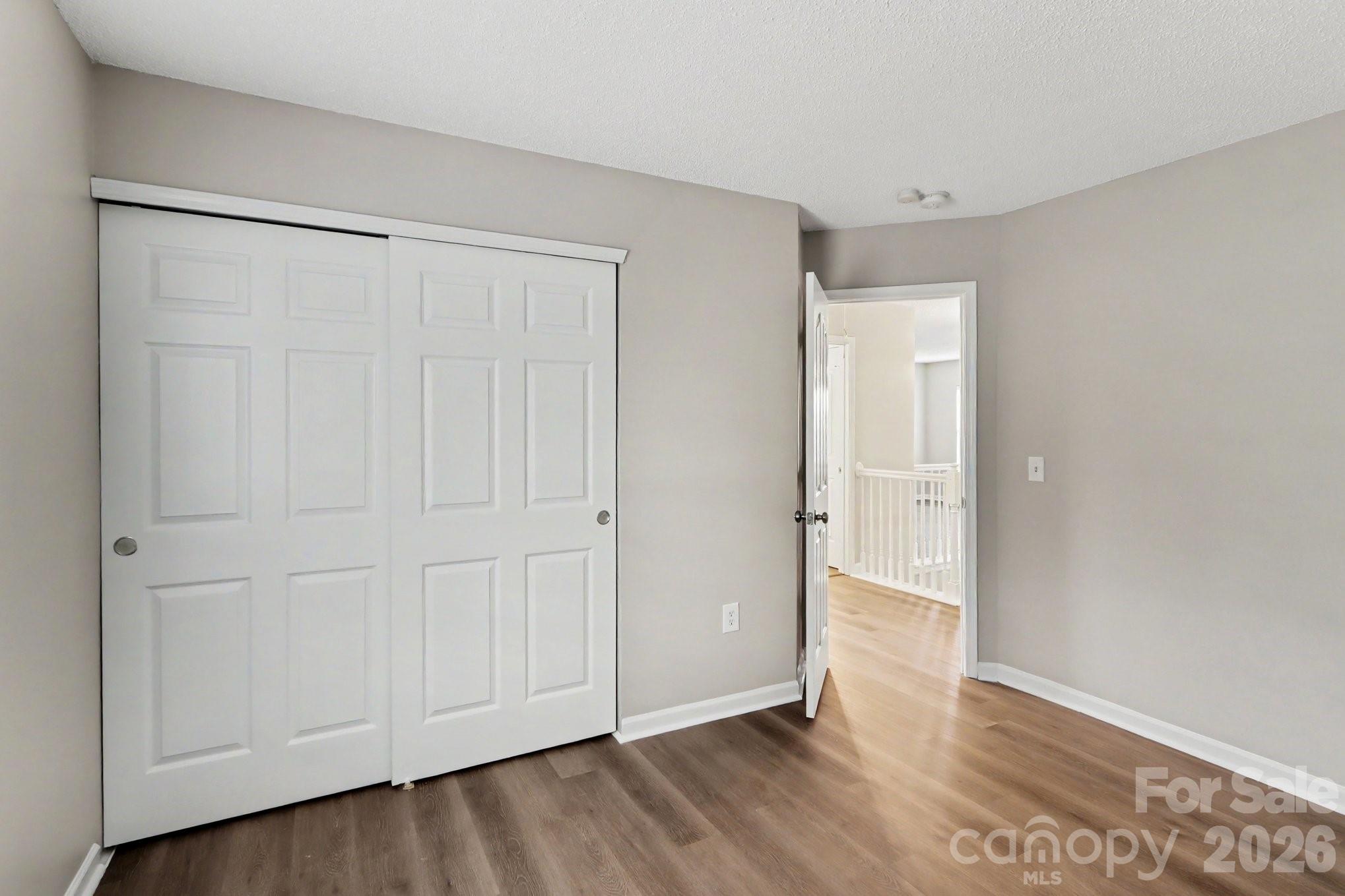 4022 Houldsworth Drive Property Photo 16